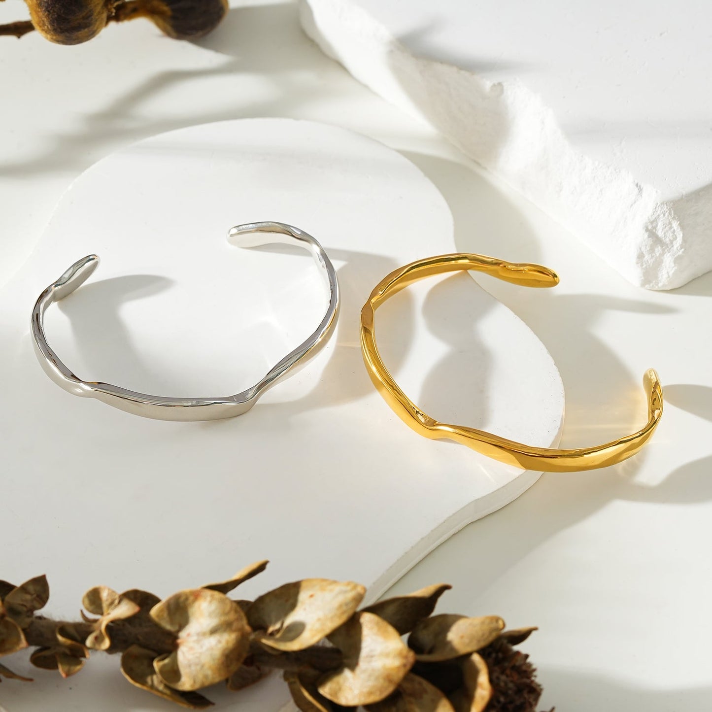 CHANBA Gold: Avant Garde Abstract Shaped Bracelet