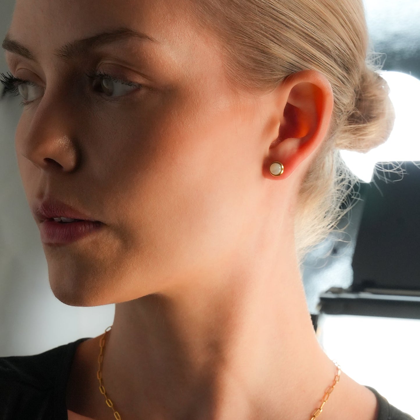 ENFIELD: Gold Rimmed Natural Shell Round Stud Earrings