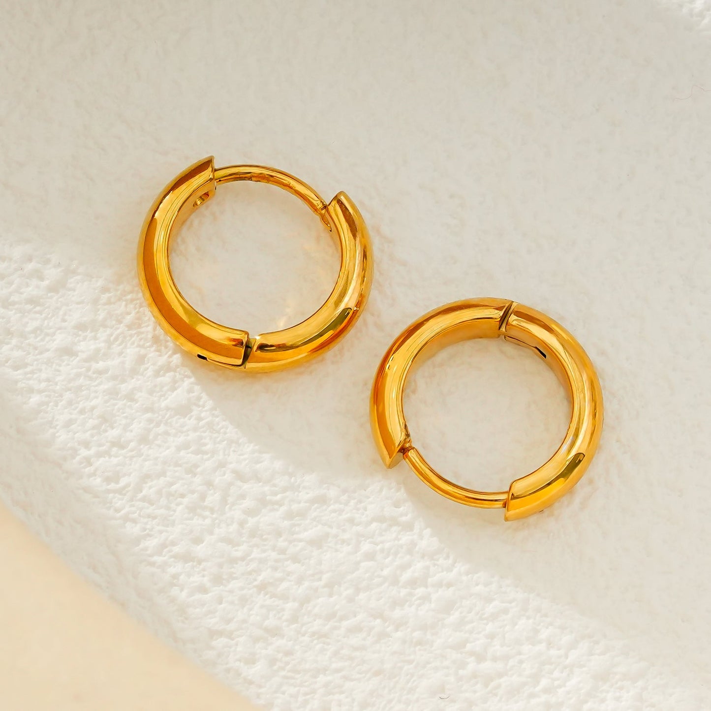JAANBERG Gold: Mid Width Smooth Finish Mini Hoops for Day-to-Night Elegance
