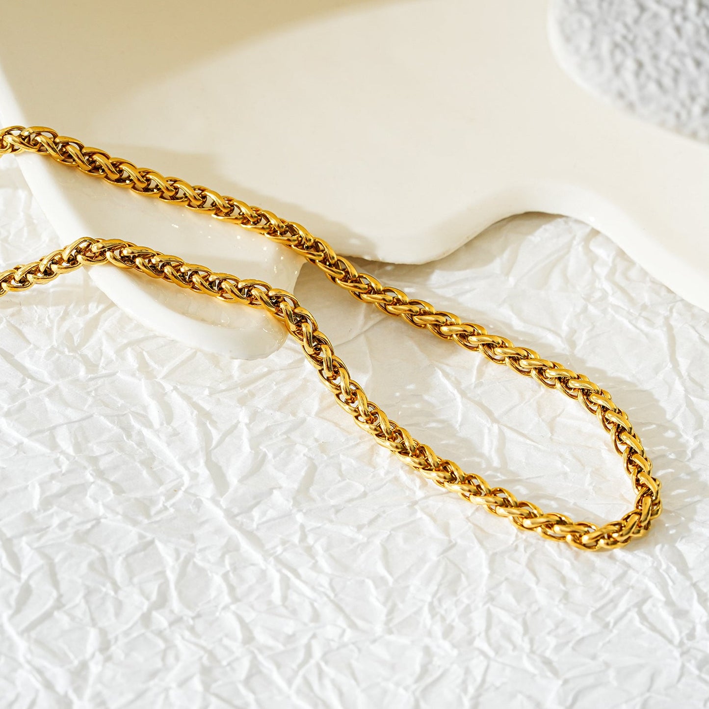 ACTON Gold: Mid Width Byzantine Chain Necklace.