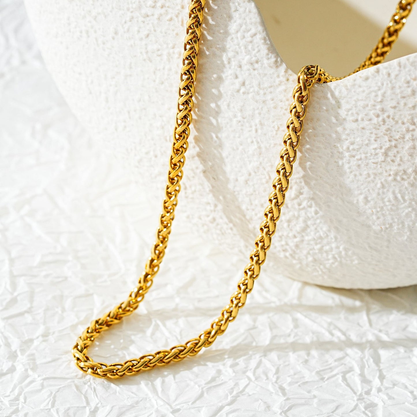 ACTON Gold: Mid Width Byzantine Chain Necklace.