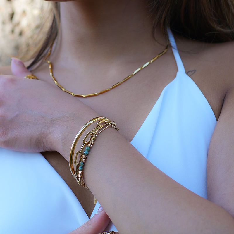 AIJAMI: Link-Chain, Gold Beads & African Turquoise Natural Stones Bracelet