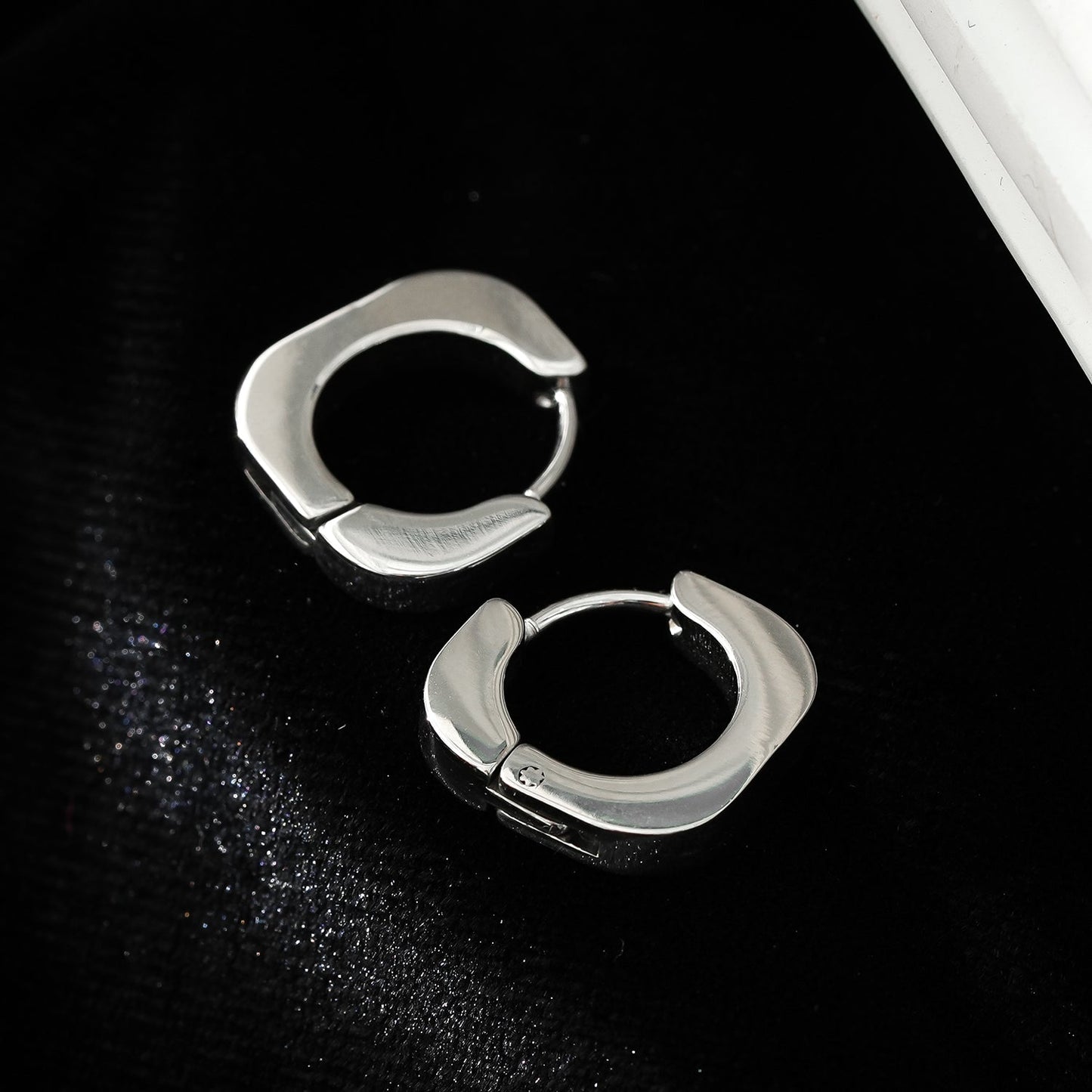 AIRA White Gold (Silver Toned): Industrial Chic-Tiny Rounded Squared Hoop Earrings