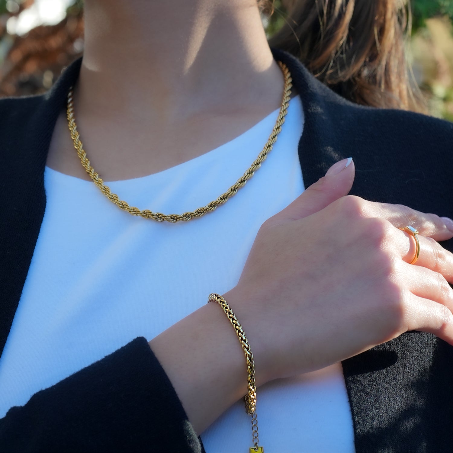 Style ALBANY: Chunky Gold Chain Necklace