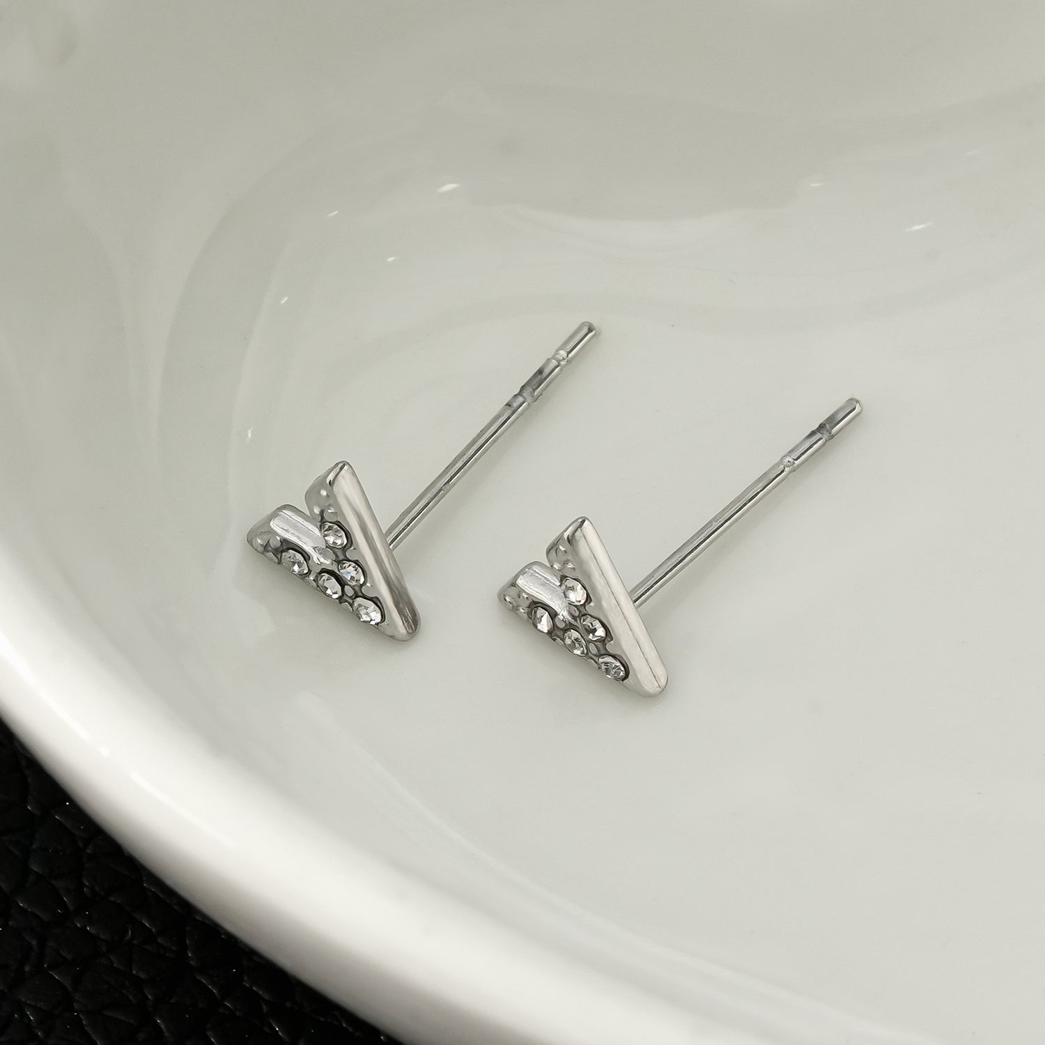 ALIVALDA Silver: 'V' Shaped Zirconia (CZ) Mini Stud Earrings