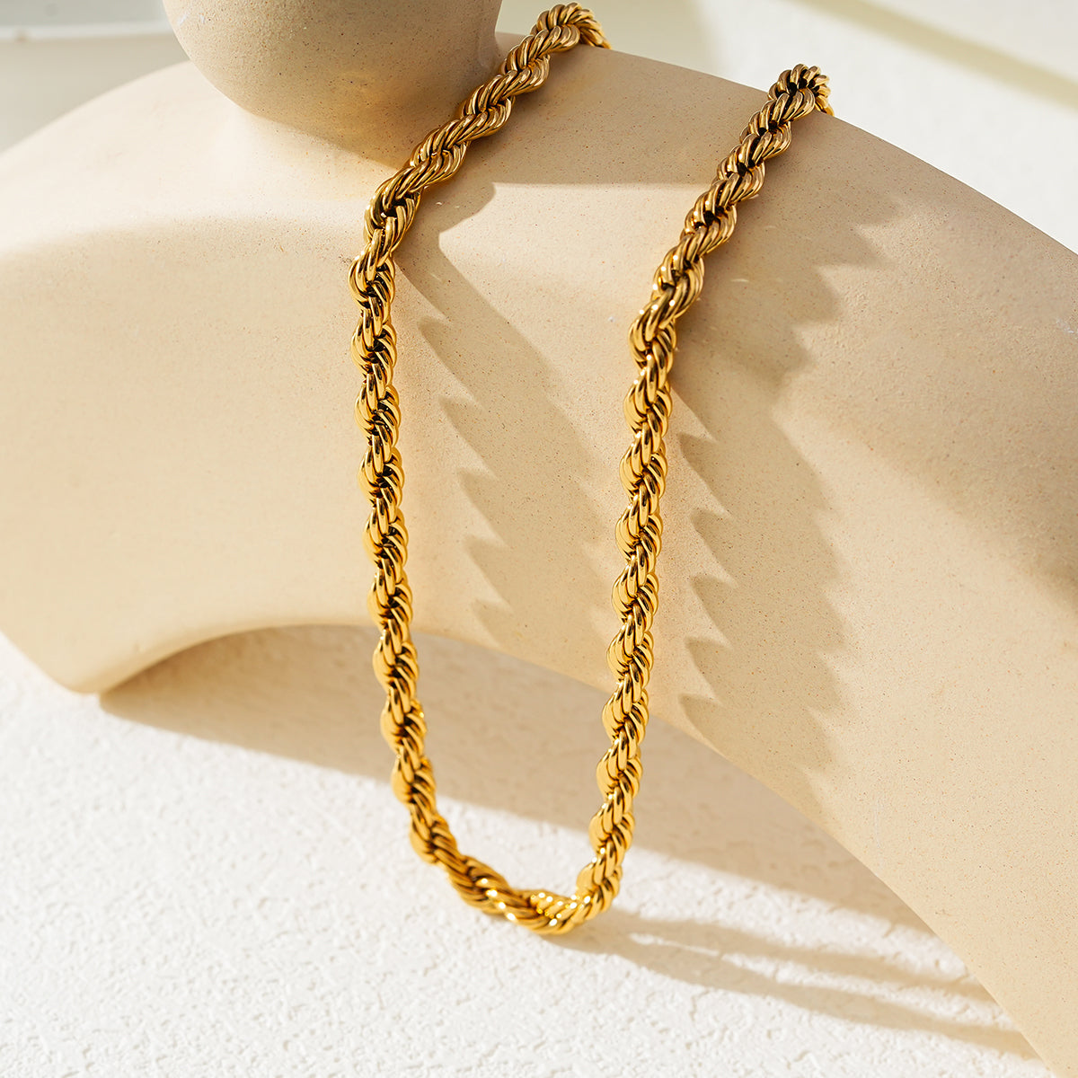 ARKELEY: Chunky Rope Chain Textured Gold Necklace