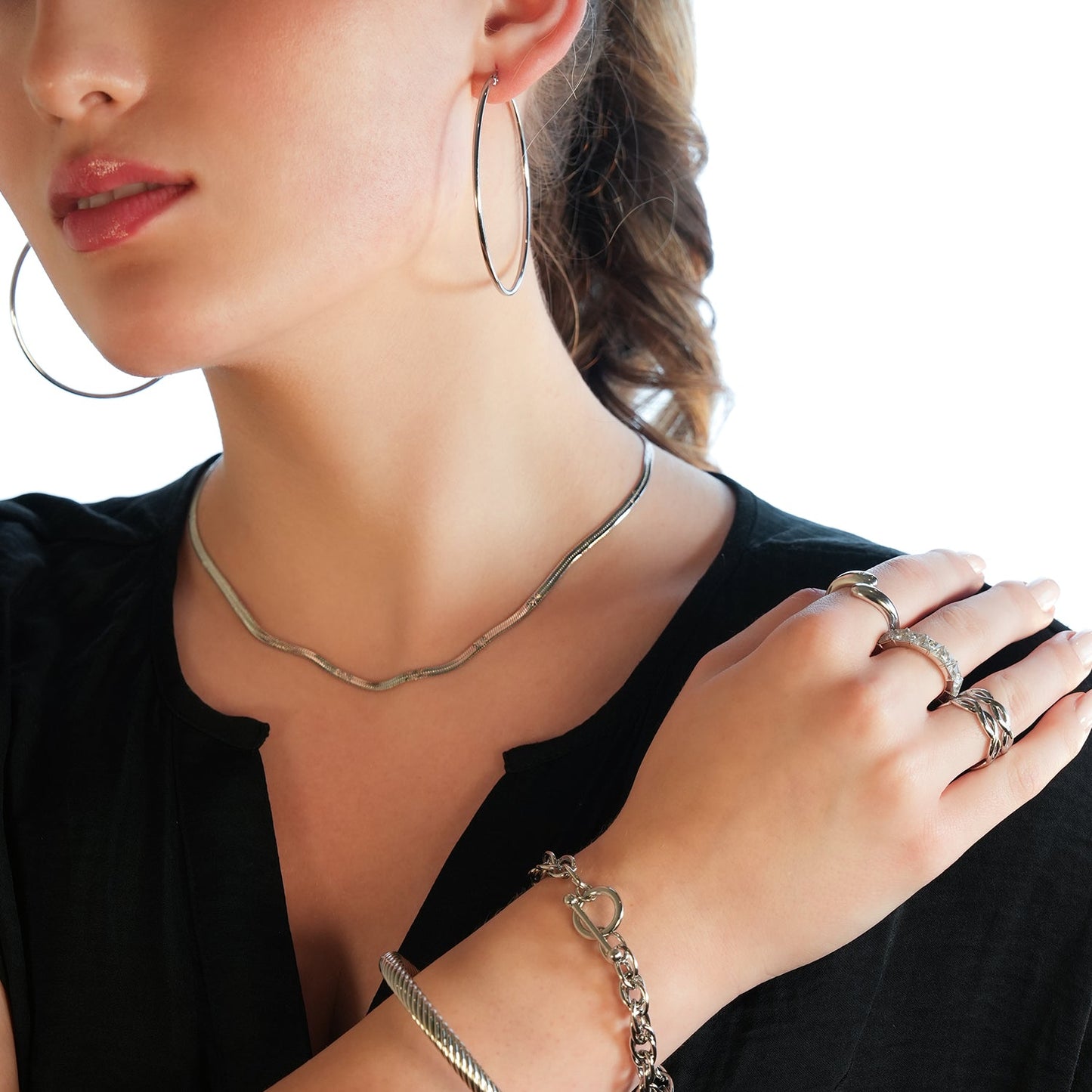 BAMBURG Silver: Star Embossed Snake Skin Textured Chain Necklace