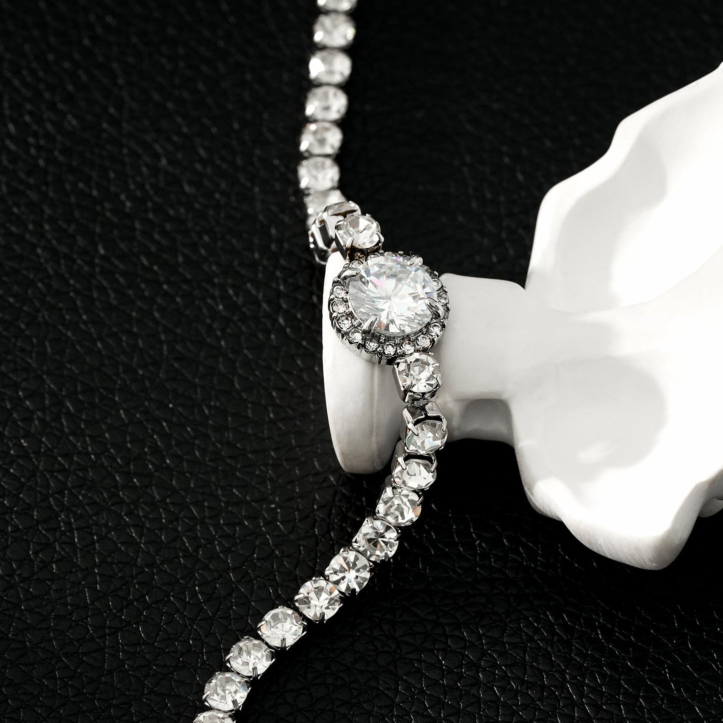 BEREA White Gold Silver Toned: Tennis Bracelet with Large Zirconia (CZ) Centrepiece  – Timeless Elegance for Every Occasion