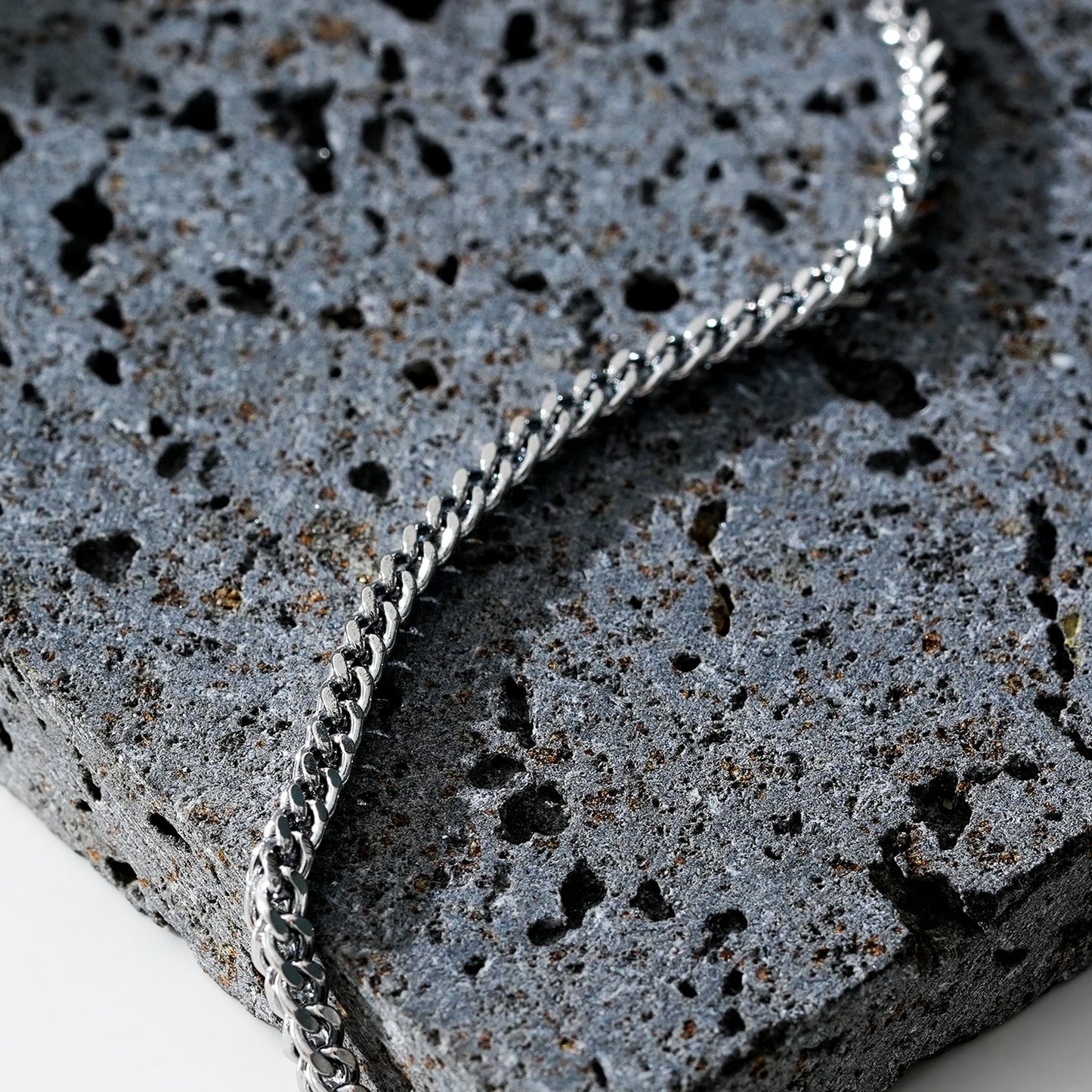 BILLIE LG Silver (White Gold): Cuban Link Chain Anklet