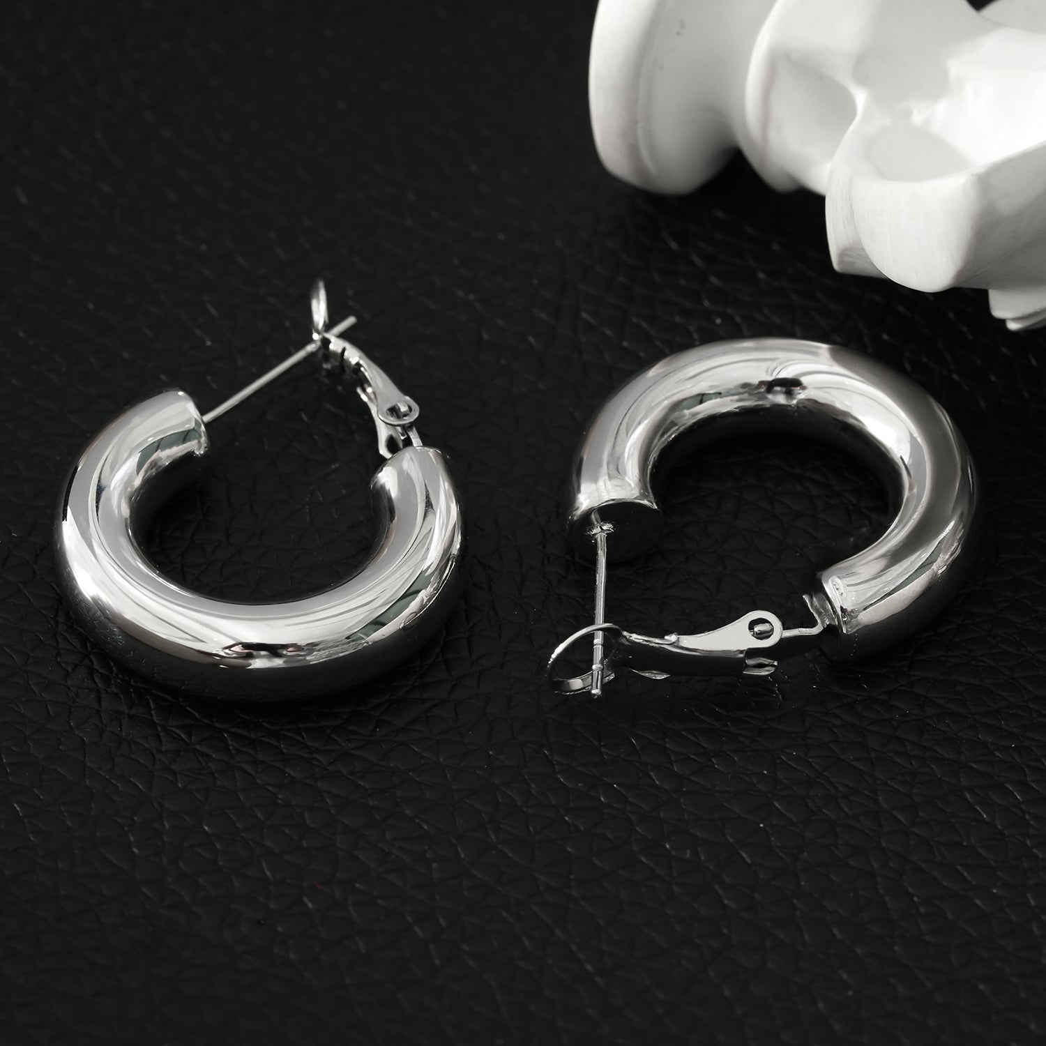 BLYDE: Semi-Wide Essential Hoop Earrings in Silver Toned White Gold