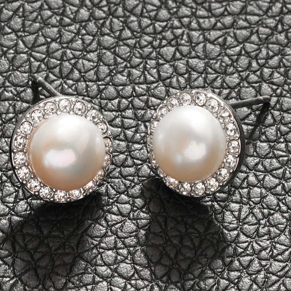 CADDA Silver (White Gold): Stud Earrings with Freshwater Pearl & Pavé Zirconia Border