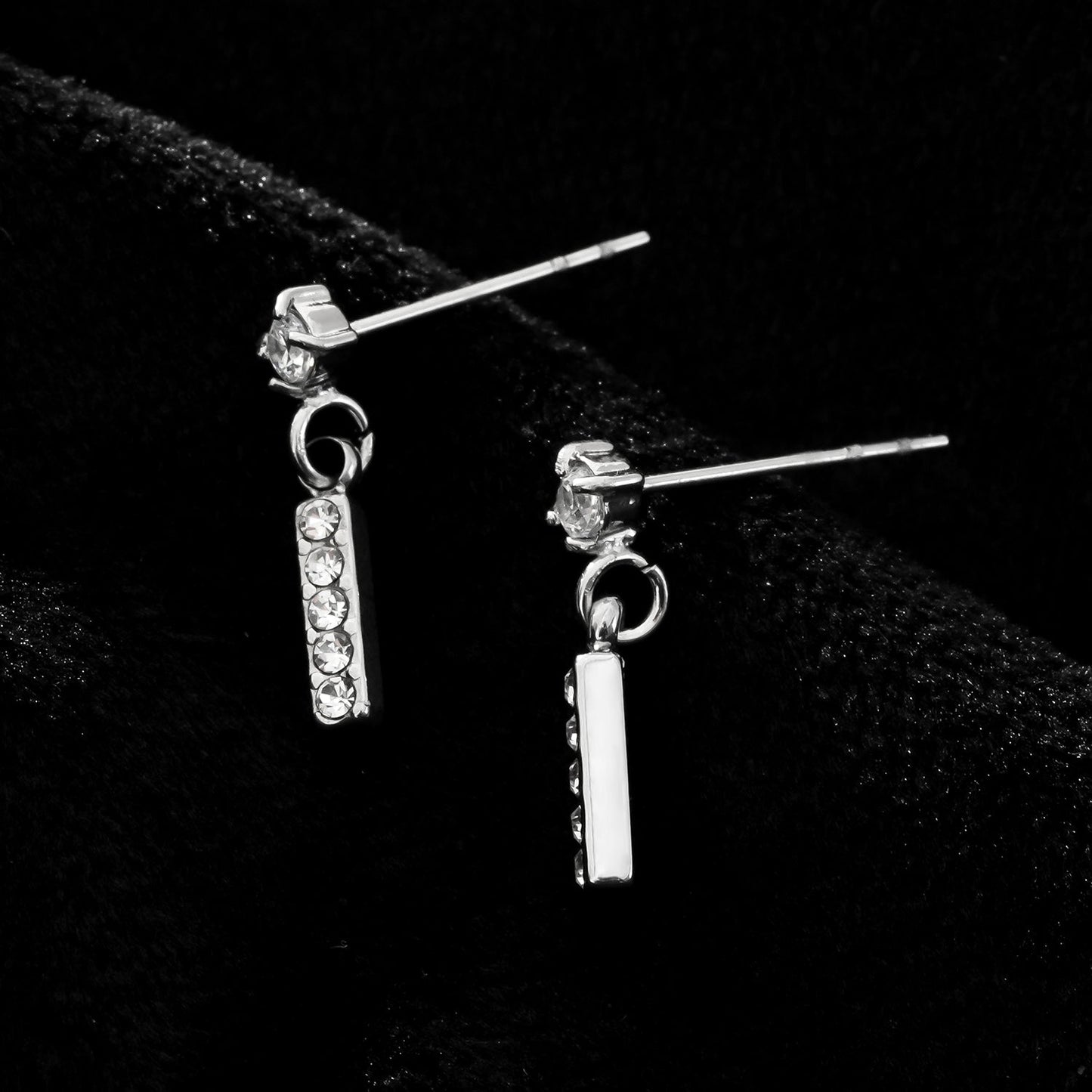 CAMDEN Silver (White Gold): Zirconia Embedded Bar & Mini Solitaire Combo Studs