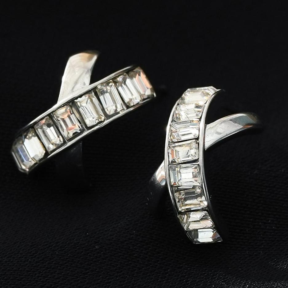 CARBIS: Retro Style Crossover Zirconia Embedded Earrings in White Gold (Silver Toned)