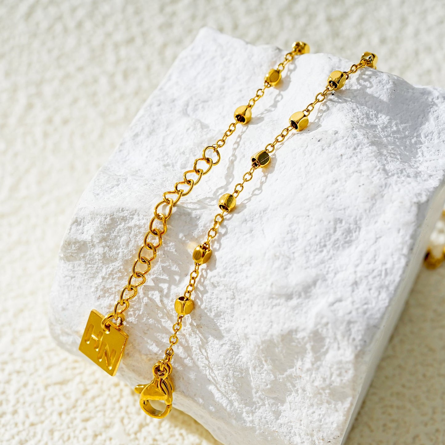 DEMELZA LG: Contemporary Gold Anklet with Delicate Square Beads