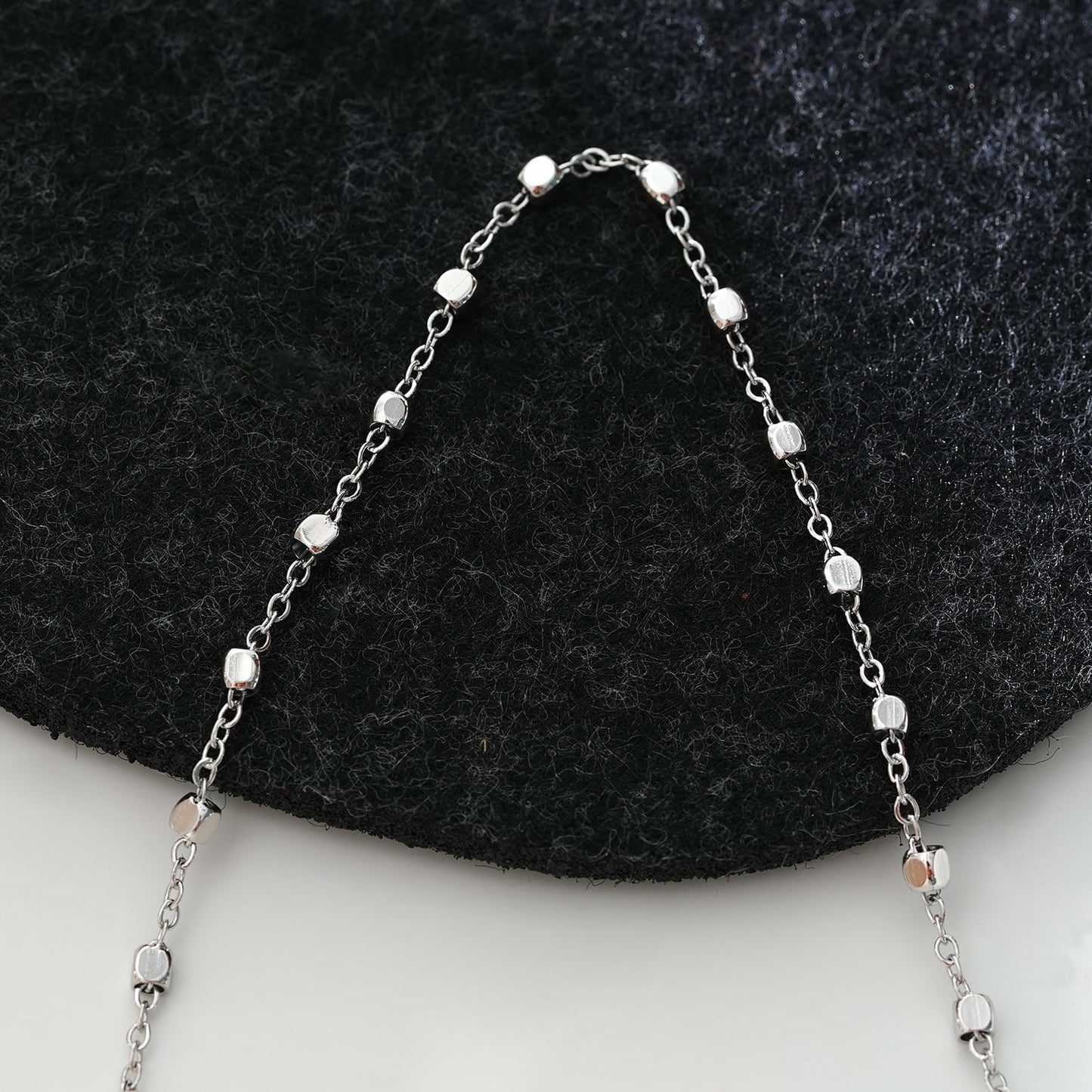 DEMELZA LG: Contemporary Silver Anklet with Delicate Square Beads