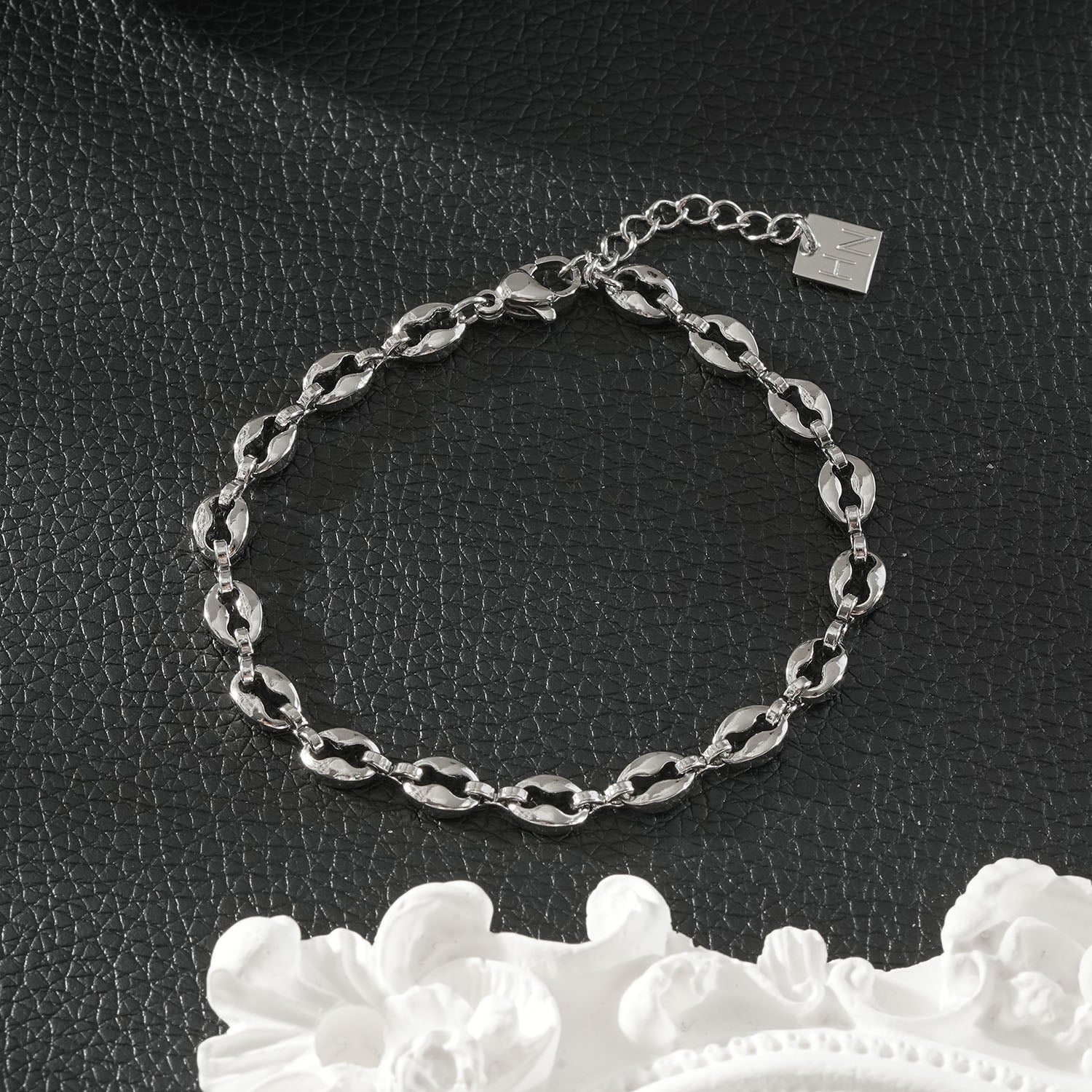 BOSEDE Silver (White Gold): Oval Beaded Link Chain Bracelet – Minimalist Everyday Jewellery