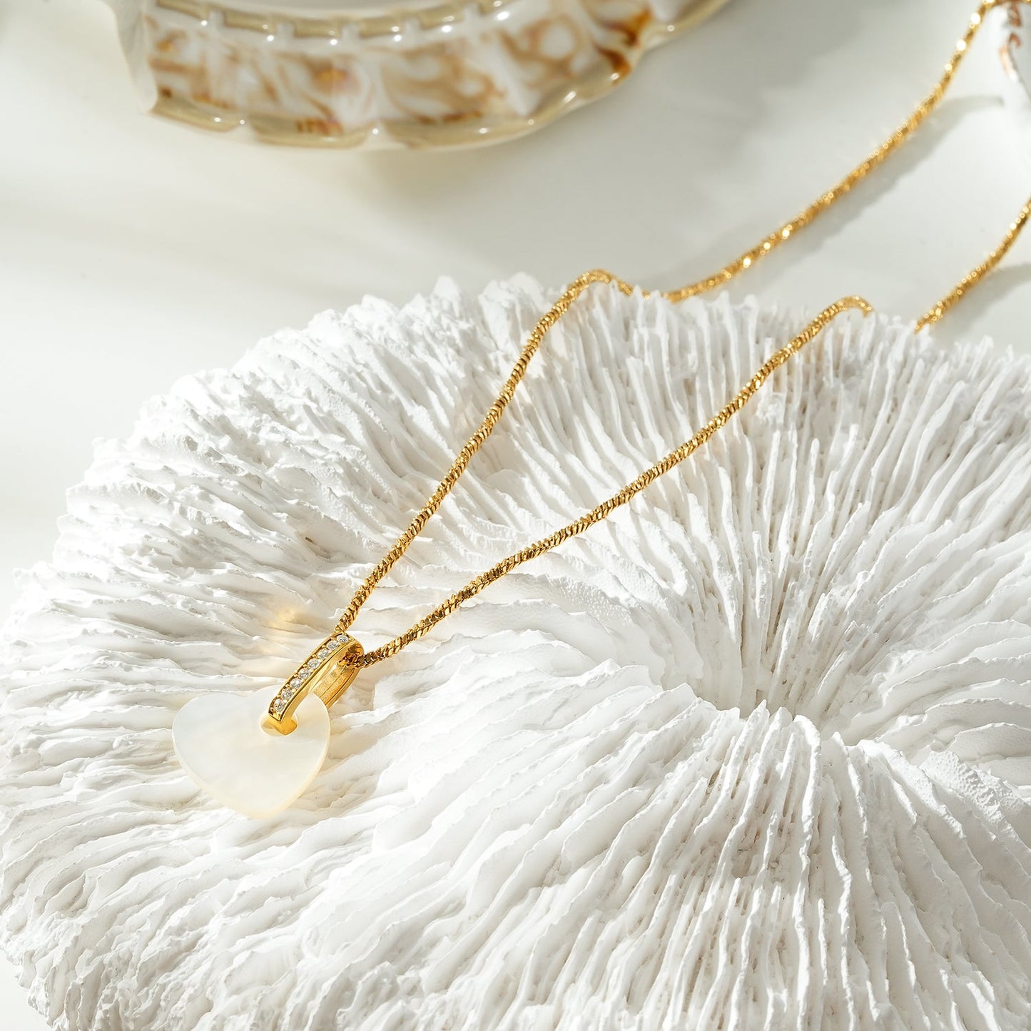 KAO Gold: Mother of Pearl Heart Pendant Necklace with Zirconia Stones