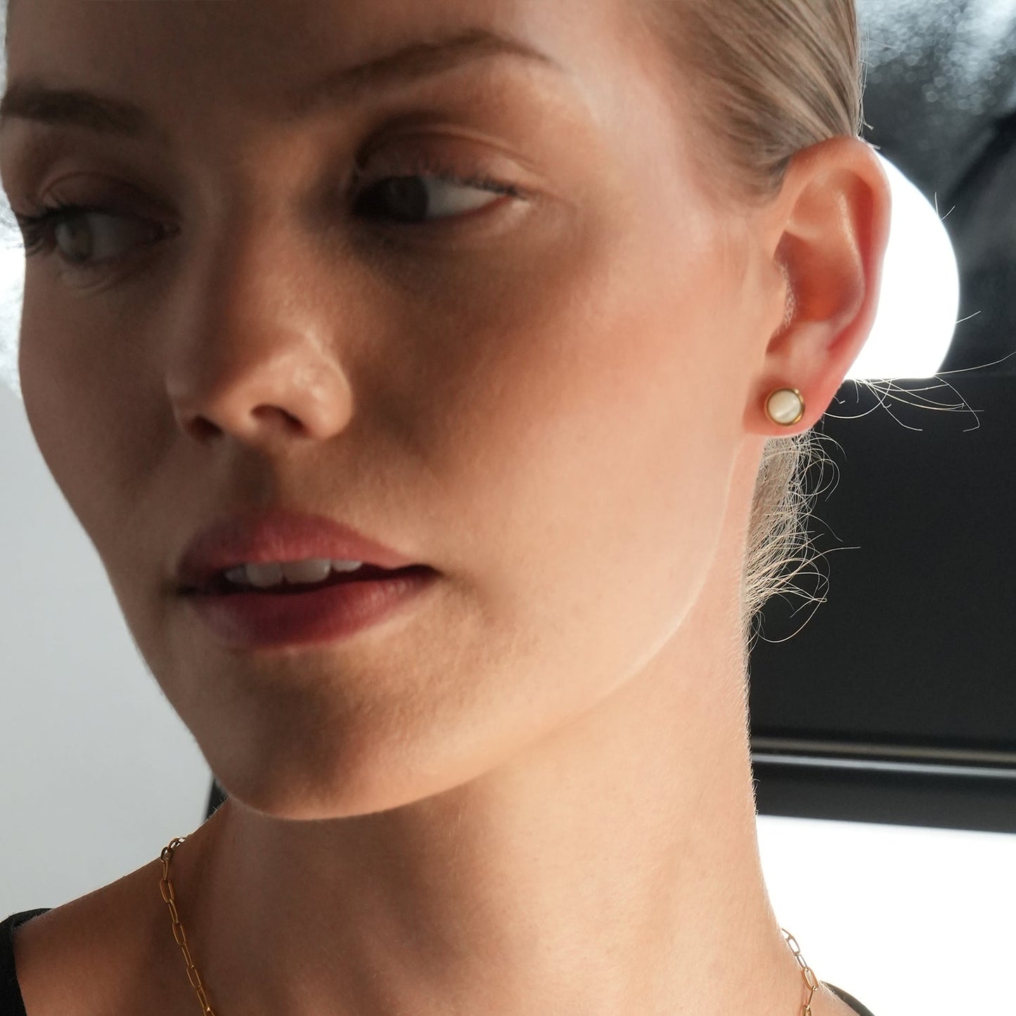 ENFIELD: Gold Rimmed Natural Shell Round Stud Earrings
