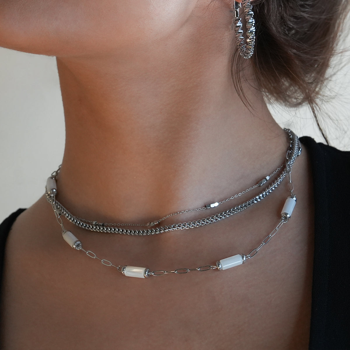 ERISSA: Trio Square-Beads Dainty Chain Necklace in White Gold (Silver Toned)