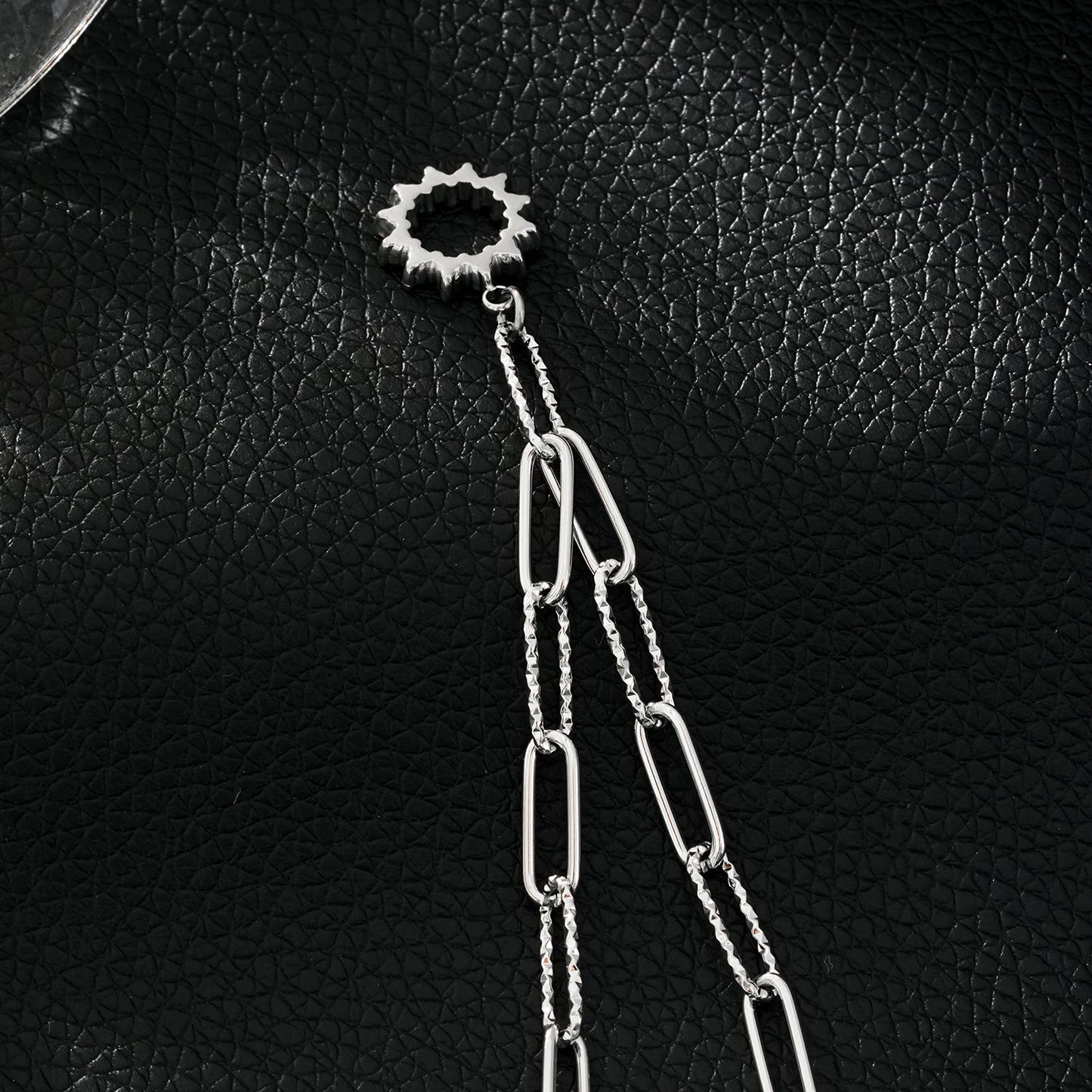 FREETA: Radiant Star Shaped Pendant Zirconia Paper-Clip Chain Necklace in White Gold (Silver Toned)