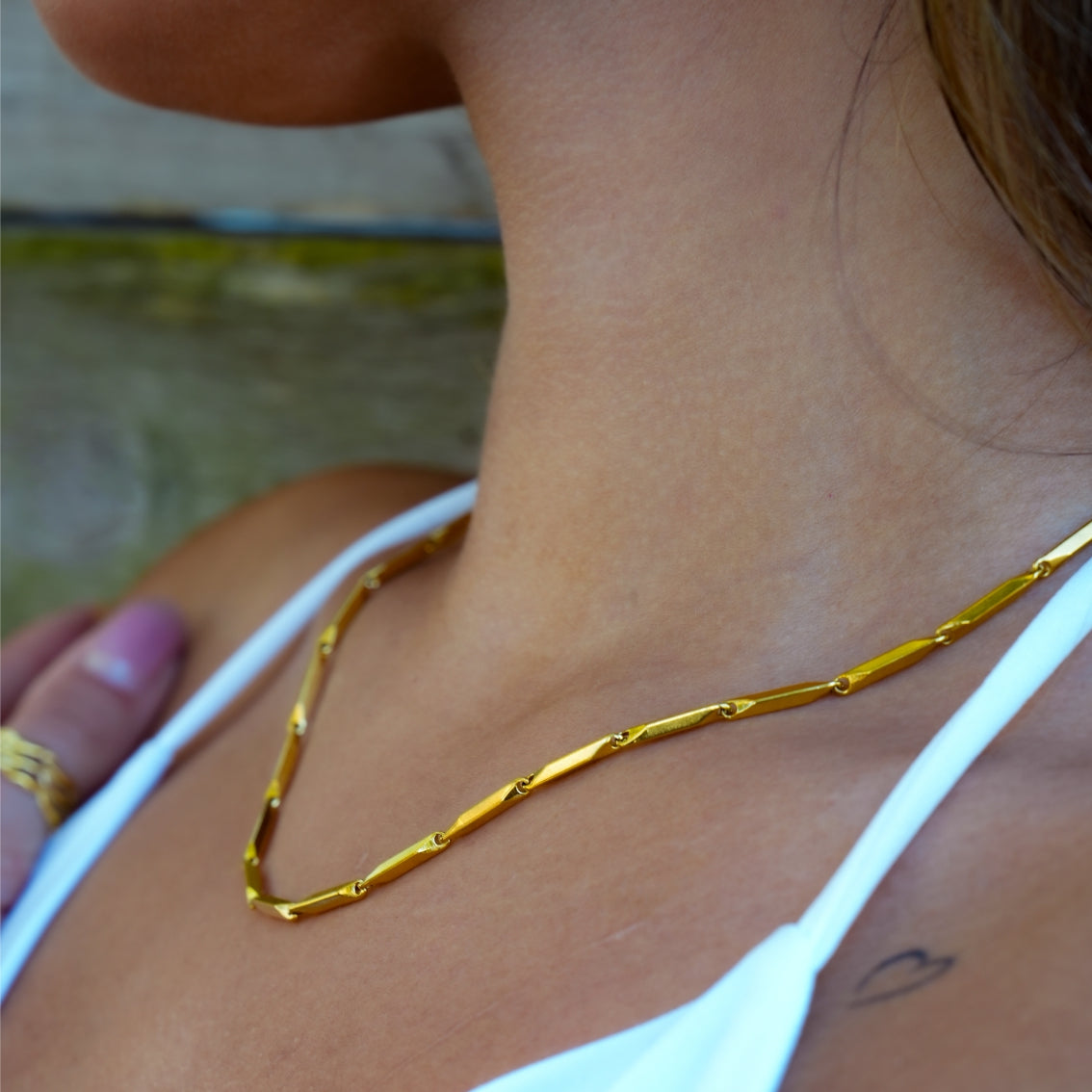 Style GUMIA Gold: Minimalist Geometric Shaped Beaded Chain Necklace