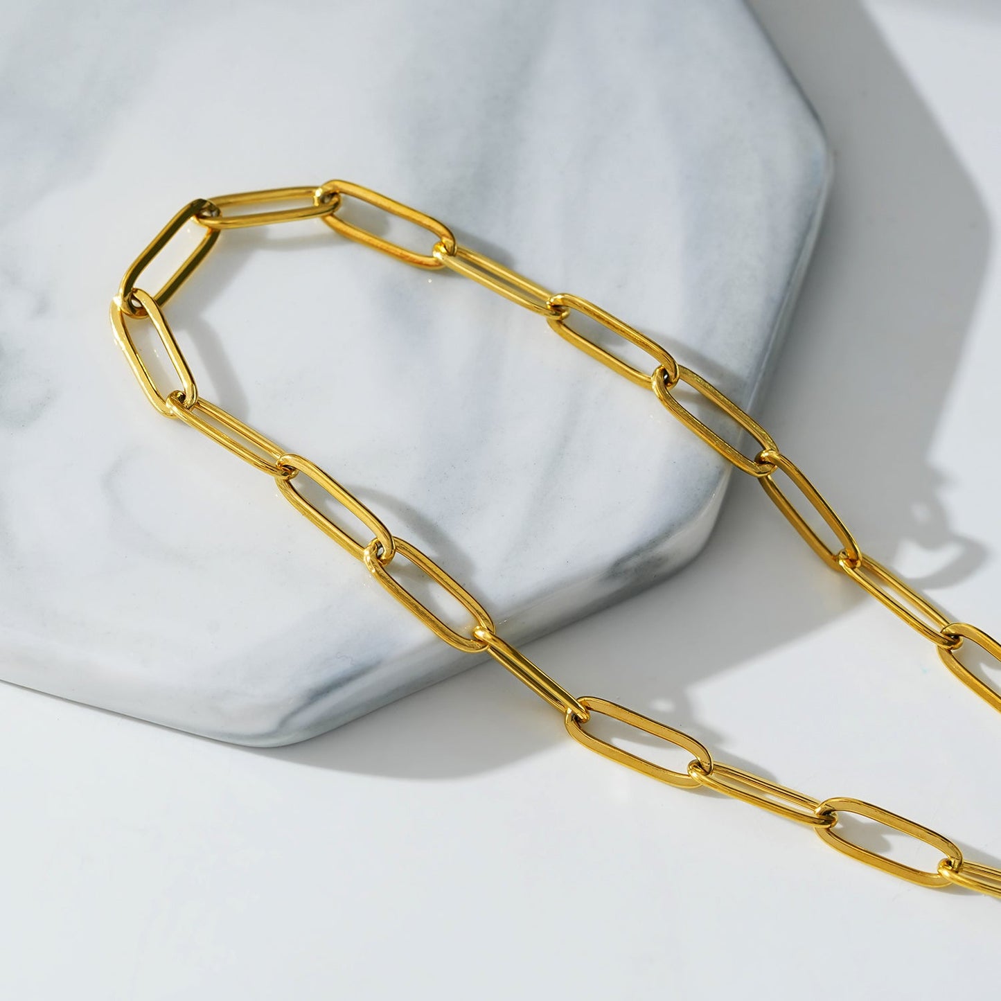 HAKILA LG: Essential Gold Chain Link Paper-Clip Anklet