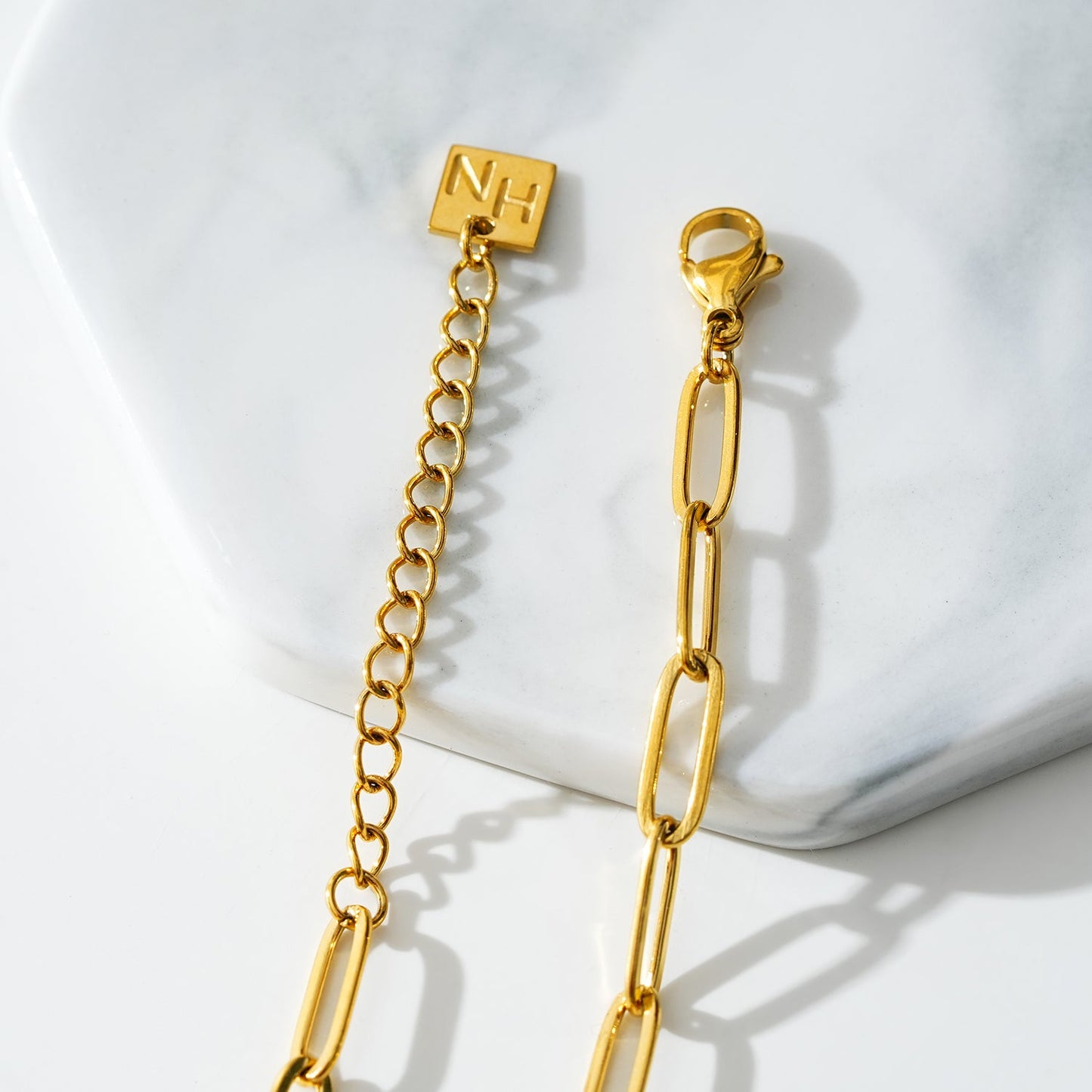 HAKILA LG: Essential Gold Chain Link Paper-Clip Anklet