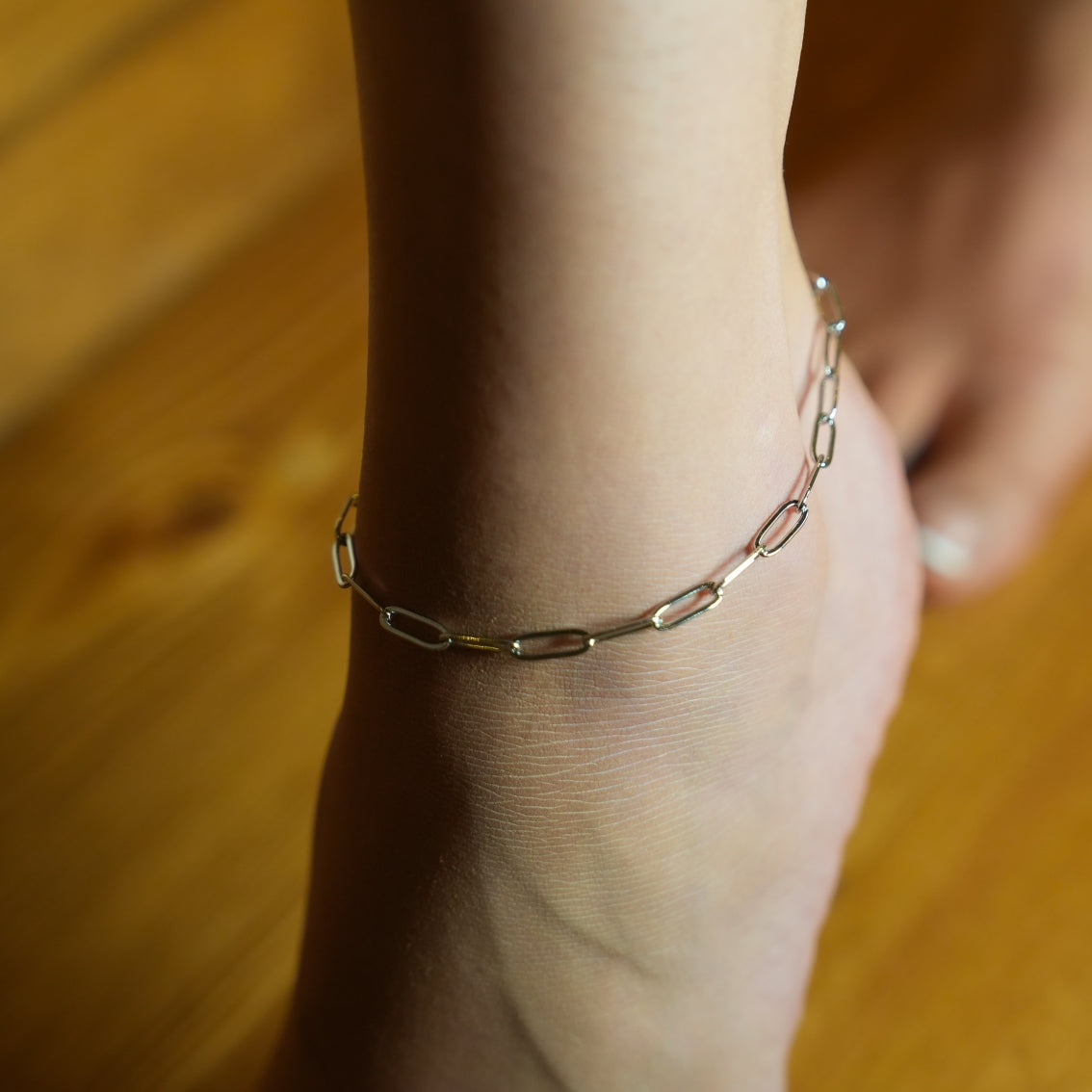 Style HAKILA LG 5800S: Essential Silver Chain Link Paper-Clip Anklet.