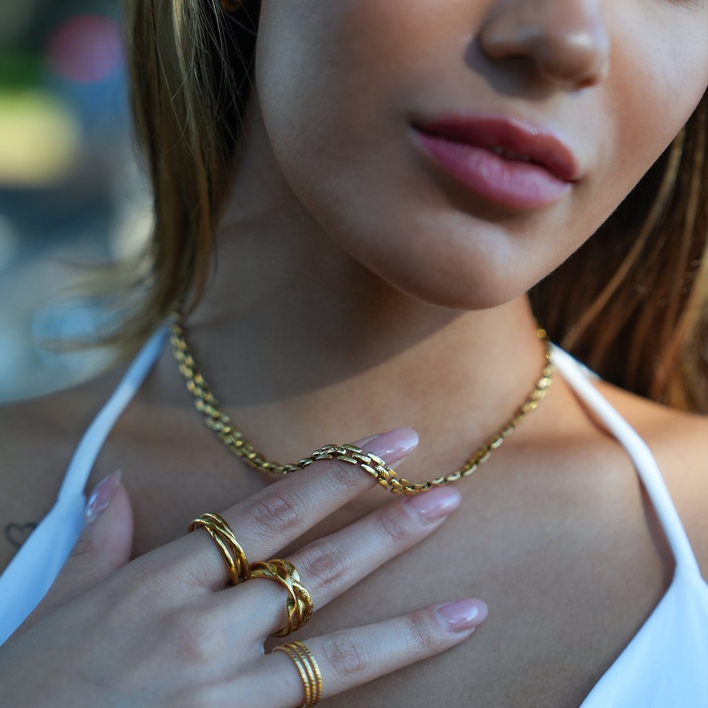 Style KOVVUR: Intricate Twin Chain Necklace in Gold