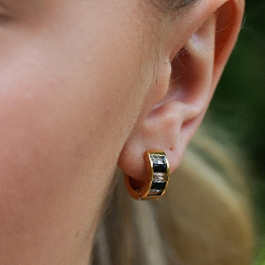 LOTTA: Retro Black & White Embedded Zirconia Mini Hoop Earrings