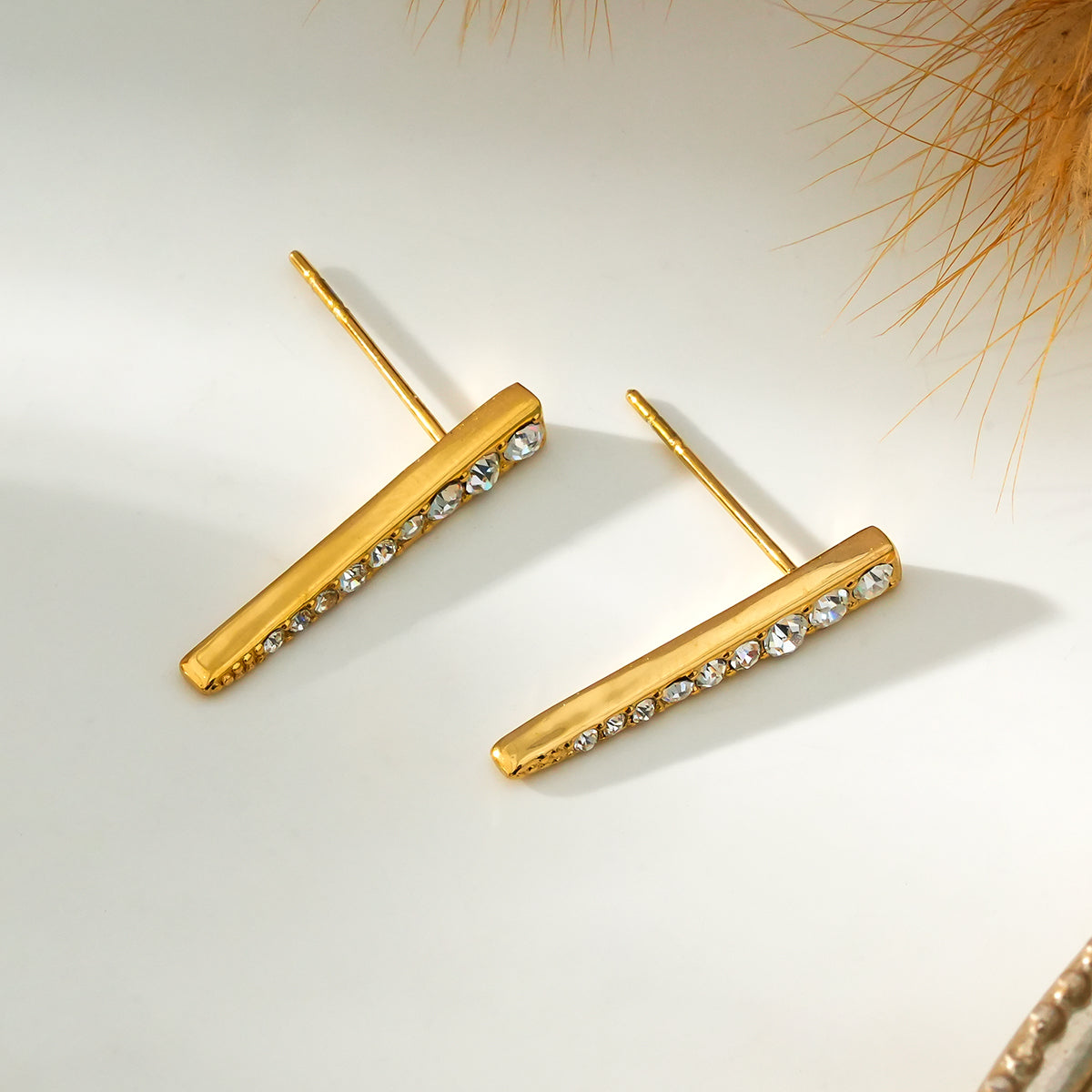 MAGNOLIA Gold: Minimalist Pavé Zirconia Embedded Bar Stud Earrings