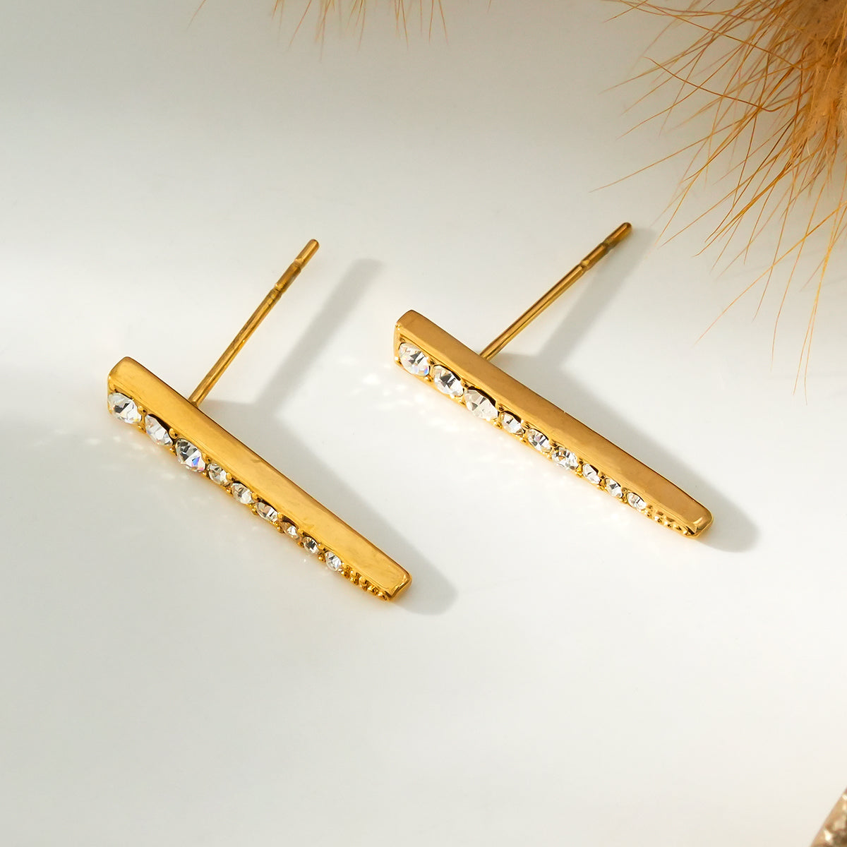 MAGNOLIA Gold: Minimalist Pavé Zirconia Embedded Bar Stud Earrings