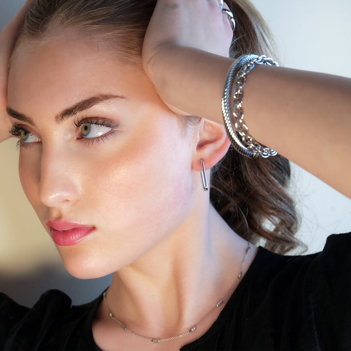 MAZUNTA Silver (White Gold): Rentangle Shaped Hoops - A Bold Twist on Classic Elegance