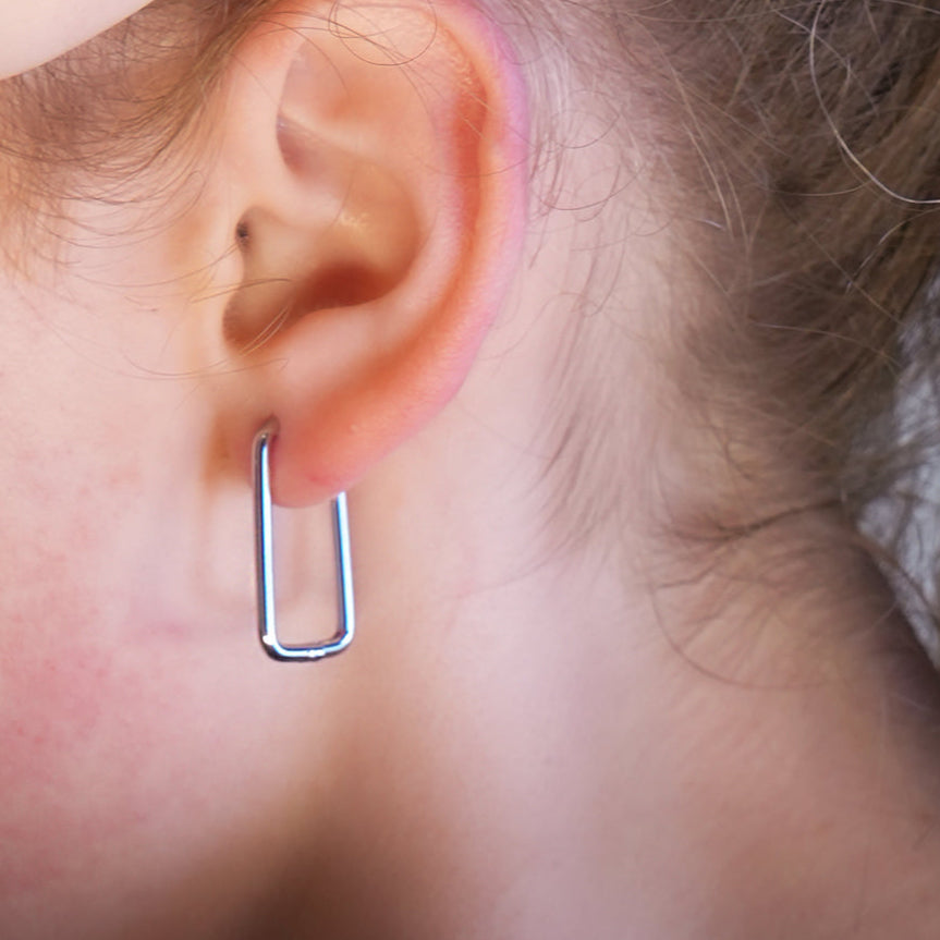 MAZUNTA Silver (White Gold): Rentangle Shaped Hoops - A Bold Twist on Classic Elegance