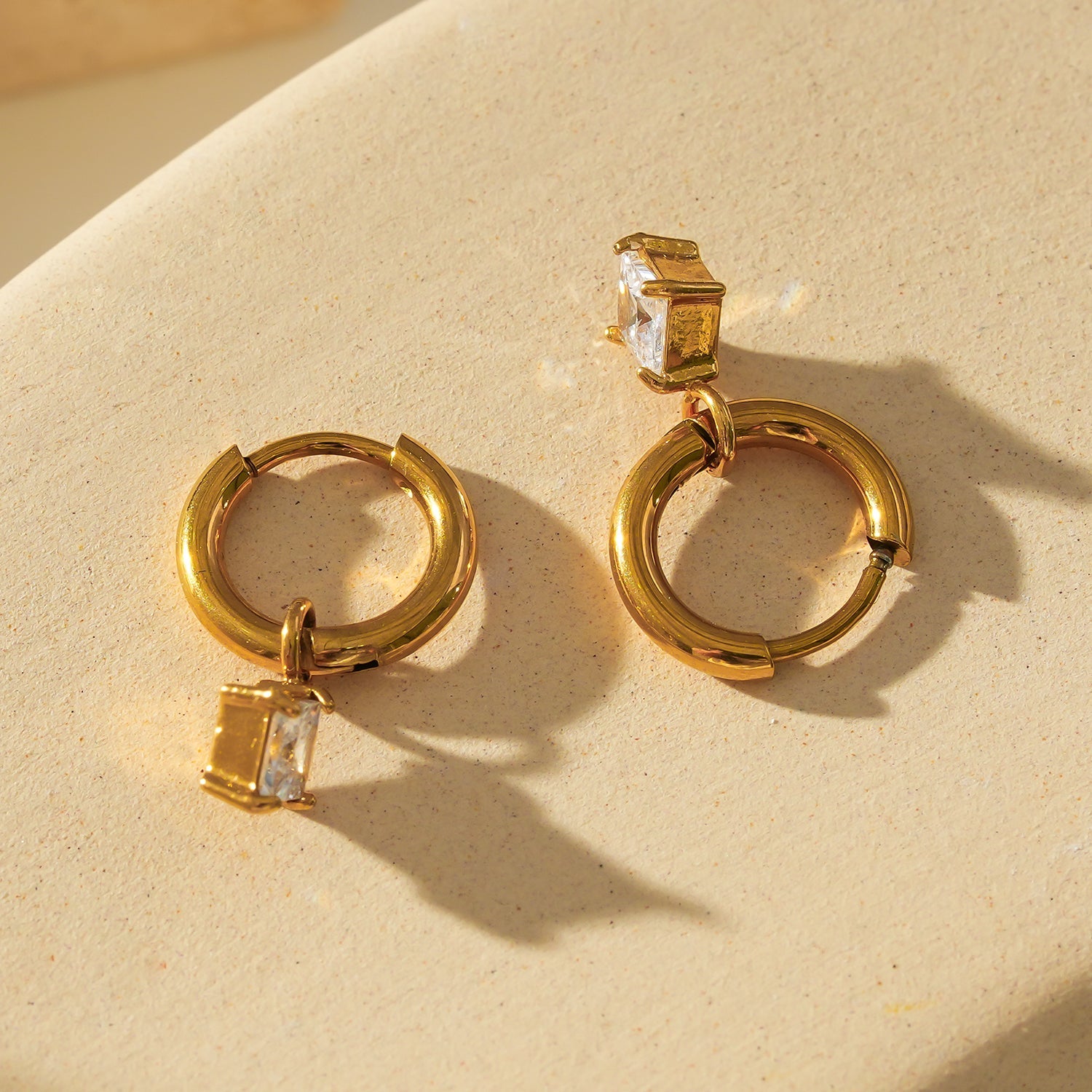 Style MORANDI Gold: Vintage Inspired Hoops with Removable Moissanite Charms