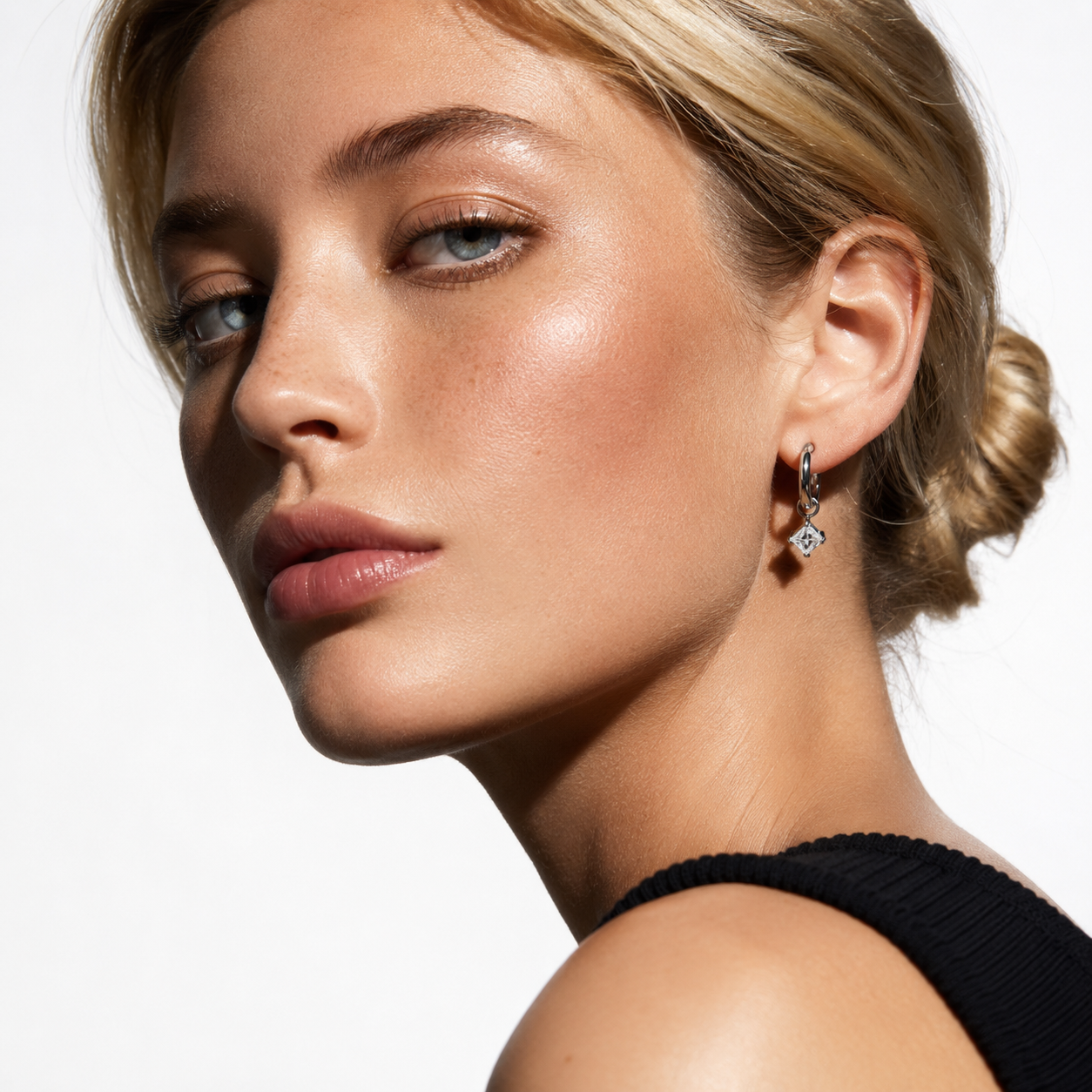 Style MORANDI White Gold (Silver Toned): Vintage Inspired Hoops with Removable Moissanite Charms