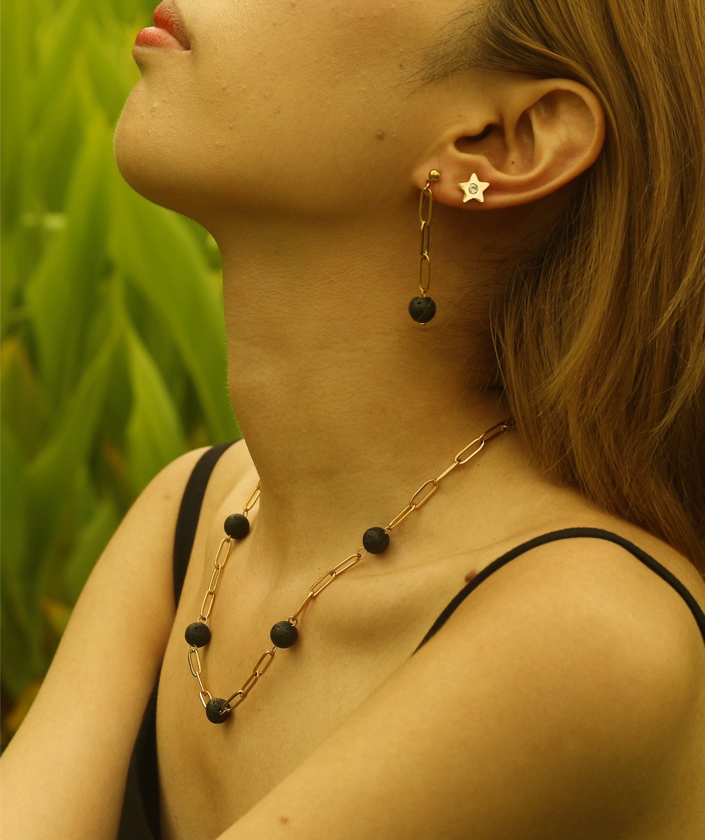 LAYLA Gold: Star Shaped Stud Earrings with a Solitaire Zirconia at Centre