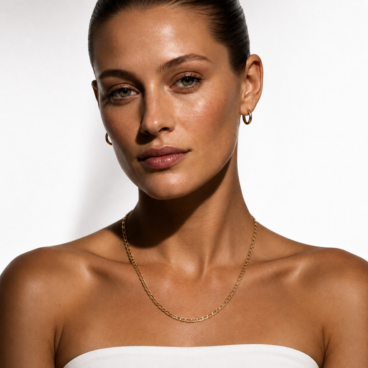 PUA Gold: Mid-Width Textured Figaro Chain Necklace