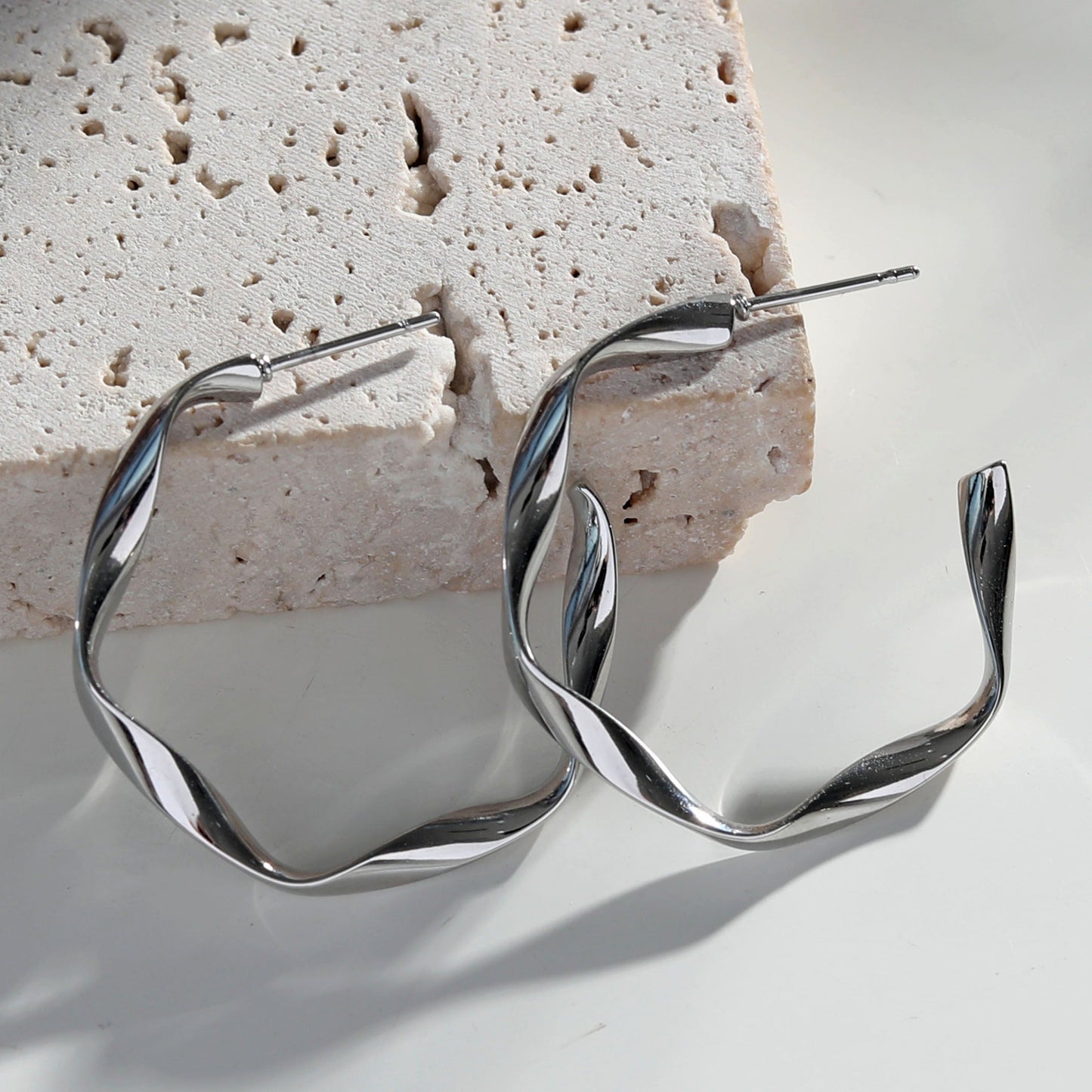 RIMINI Silver (White Gold): Sculpted Twist Hoop Earrings