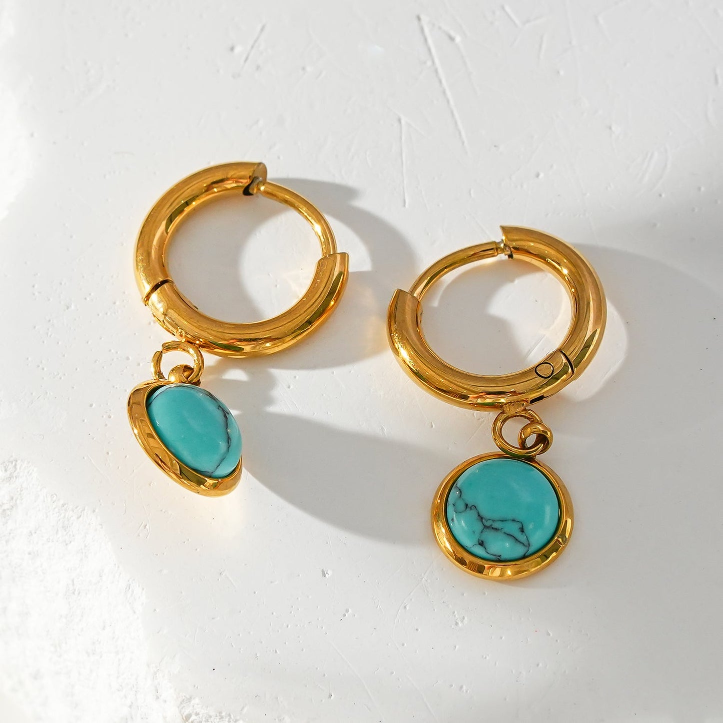 Style SAGRES Gold: Vintage Inspired Natural Stone Drop Hoop Earrings