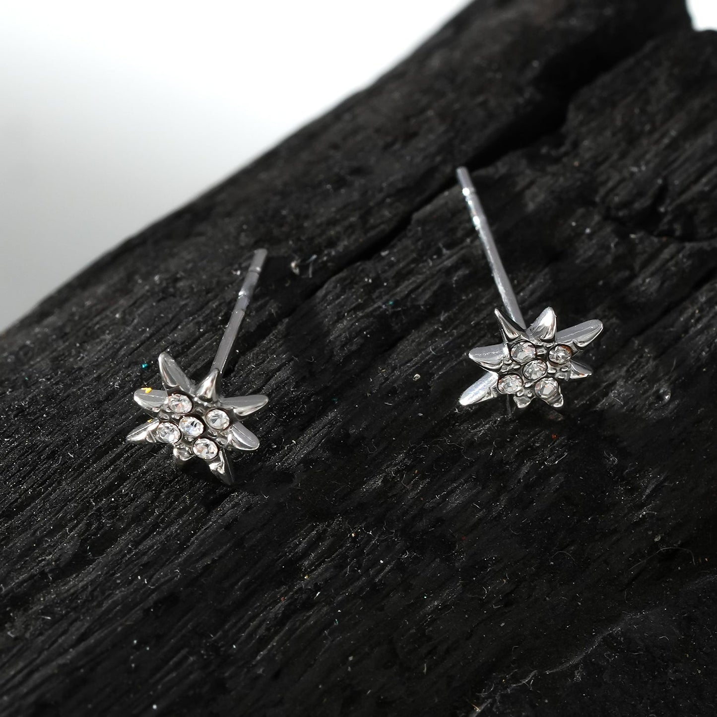 Style SARENBE Silver: 'Star Bright' Stud Earrings in Silver