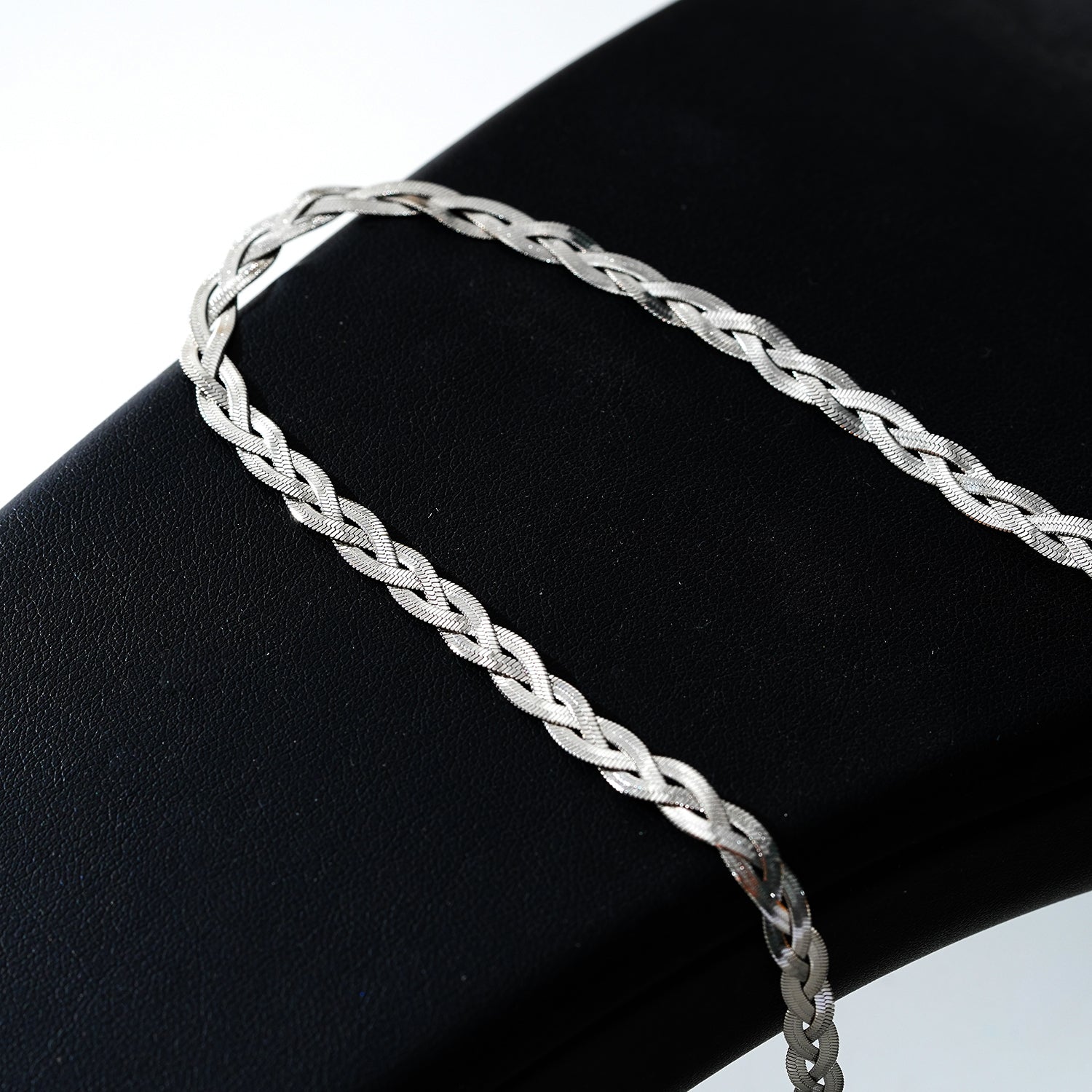 TARA White Gold (Silver Tones): Intertwined Herringbone Snake Skin Textured Necklace.