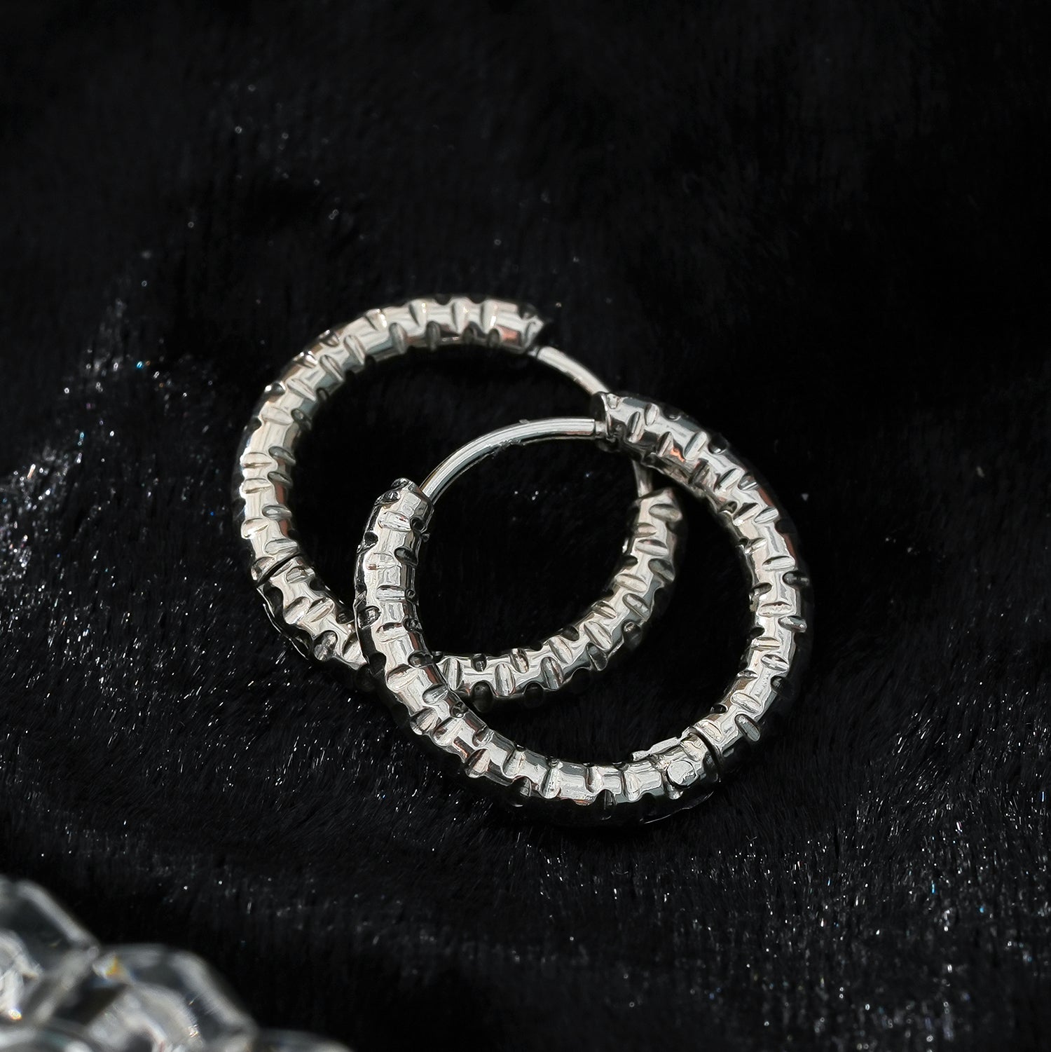 VISCONTA White Gold (Silver Tone): Chiselled Finish - Textured Surface Mini Hoop Earrings