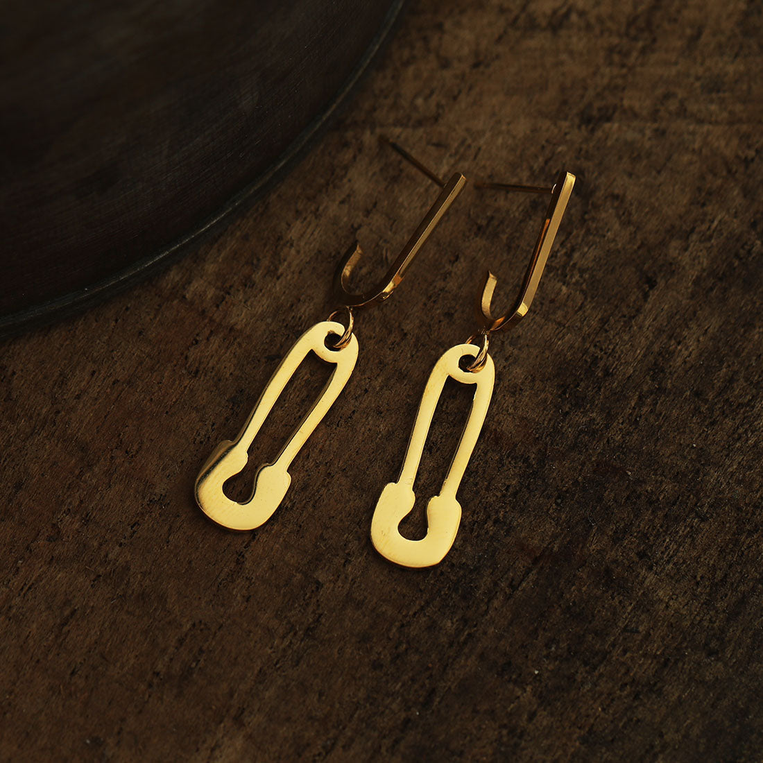 hackney_nine | hackneynine | BRIXTON21266_earrings | safety_pin_earrings | affordable_jewelry | dainty_jewelry | stainless_steel_jewelry | 18K_gold_jewelry | gold_dipped_jewelry | gold-jewelry | punk_rocker