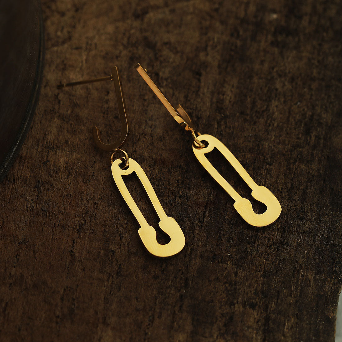 hackney_nine | hackneynine | BRIXTON21266_earrings | safety_pin_earrings | affordable_jewelry | dainty_jewelry | stainless_steel_jewelry | 18K_gold_jewelry | gold_dipped_jewelry | gold-jewelry | punk_rocker