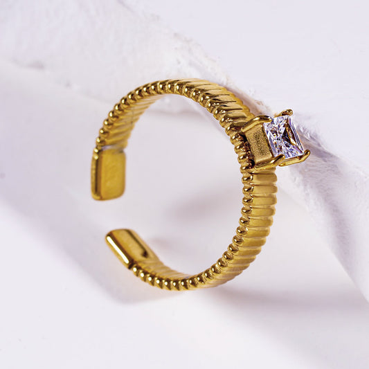 Style HIRAYA: Textured Block Band Ring with a Square Zirconia Centerpiece