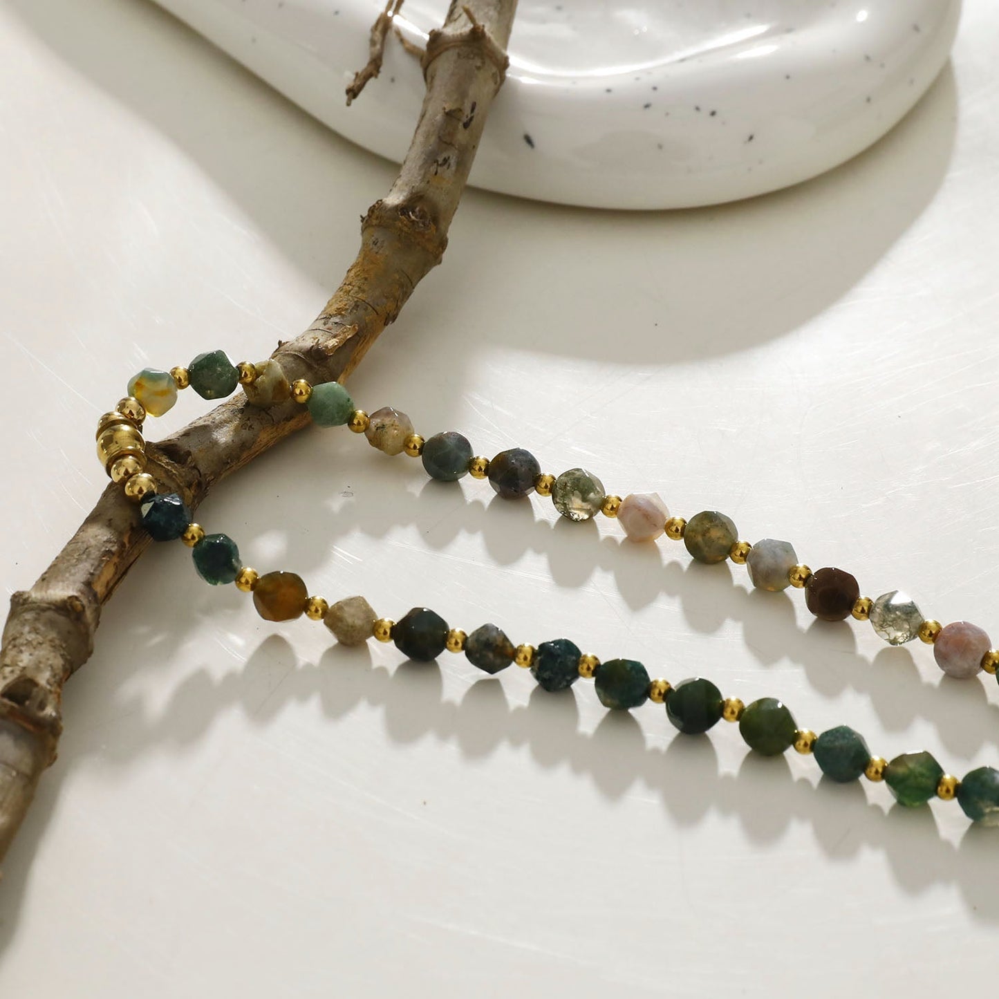 JULIETA Indian Agate Stones & Gold Beaded Chain Necklace