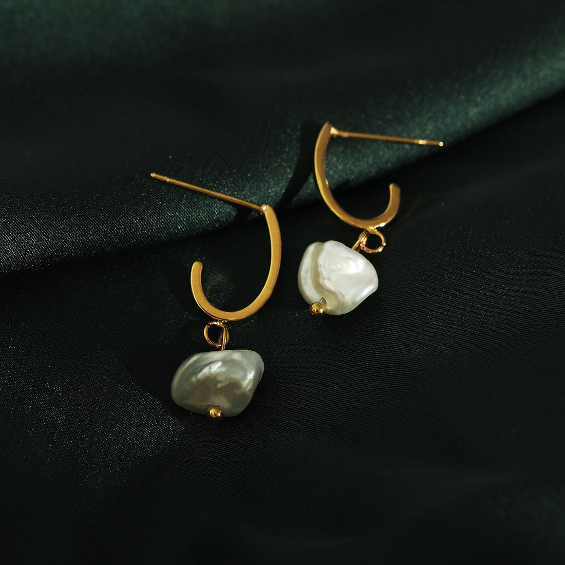 MILANO21269_earrings | hackney nine | hackneynine | gold-jewelry | necklace | earrings | charms | jewelry | jewelry-store | pandora | bracelet | shop-jewelry | zodiac-jewelry | charms | gold-jewelry | heart-Jewelry | Inspirational-jewelry | dainty-jewelry | zirconia | freshwater_pearls | pearls