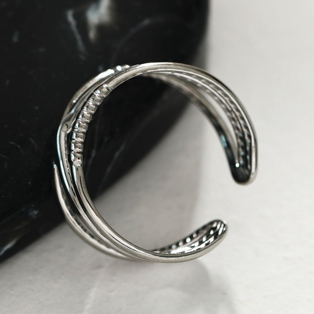 MIRANDA Cross Over Triple Band Stacked Silver Ring