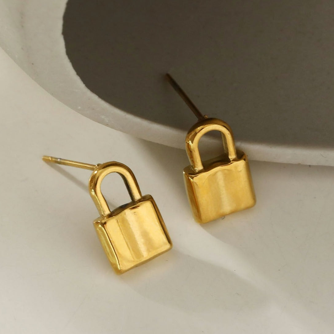 padlock-jewellery | padlock-studs | hackney-nine | hackneynine | necklace | hoops | bracelets | earrings | charms | studs_earrings | jewellery | jewellery-store | shop-jewelry | gold-jewellery | silver-jewellery | dressy_jewellery | classy_ jewellery | on_trend_jewellery | fashion_ jewellery | cool_jewellery | affordable_jewellery | designer_jewellery | vintage_jeweler | gifts-for-her | gifts-for-mum | gifts-for-girls | gifts-for-females | dainty-jewellery | bridesmaid-gift |